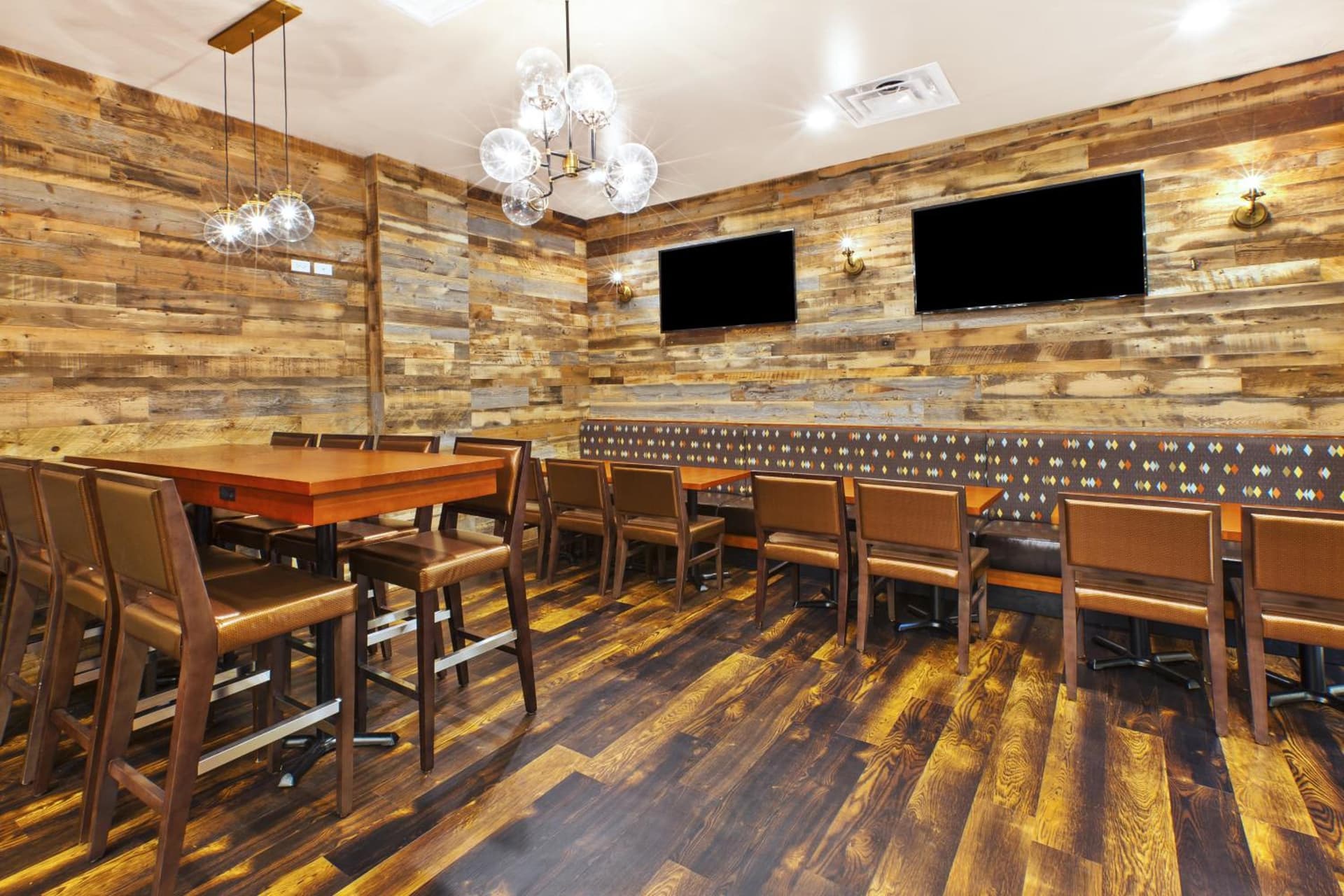 Holiday Inn & Suites Bolingbrook by IHG gallery photo in Bolingbrook, IL — image 15
