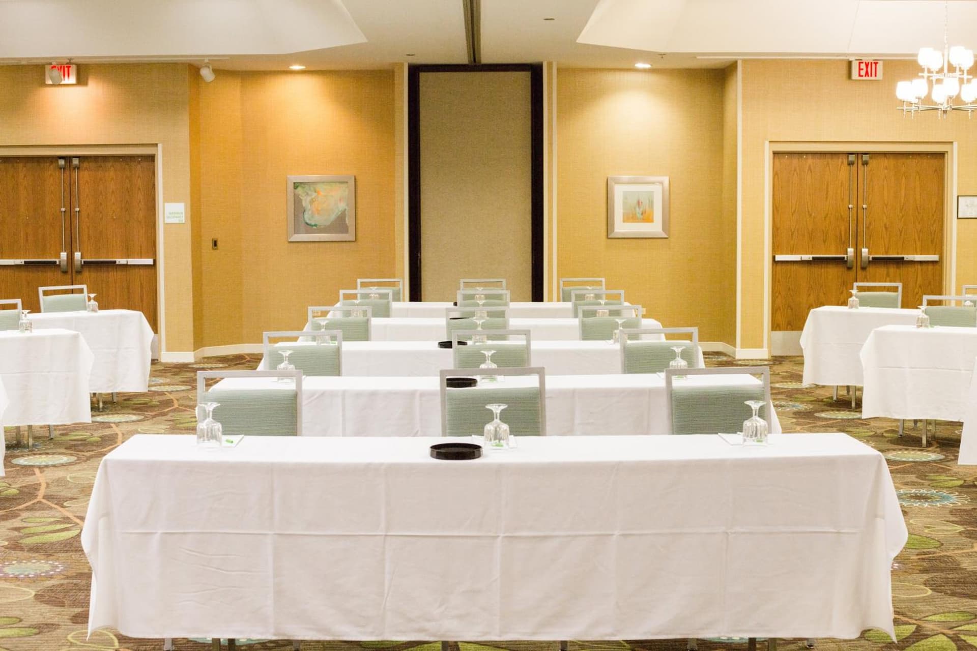 Holiday Inn & Suites Bolingbrook by IHG gallery photo in Bolingbrook, IL — image 35