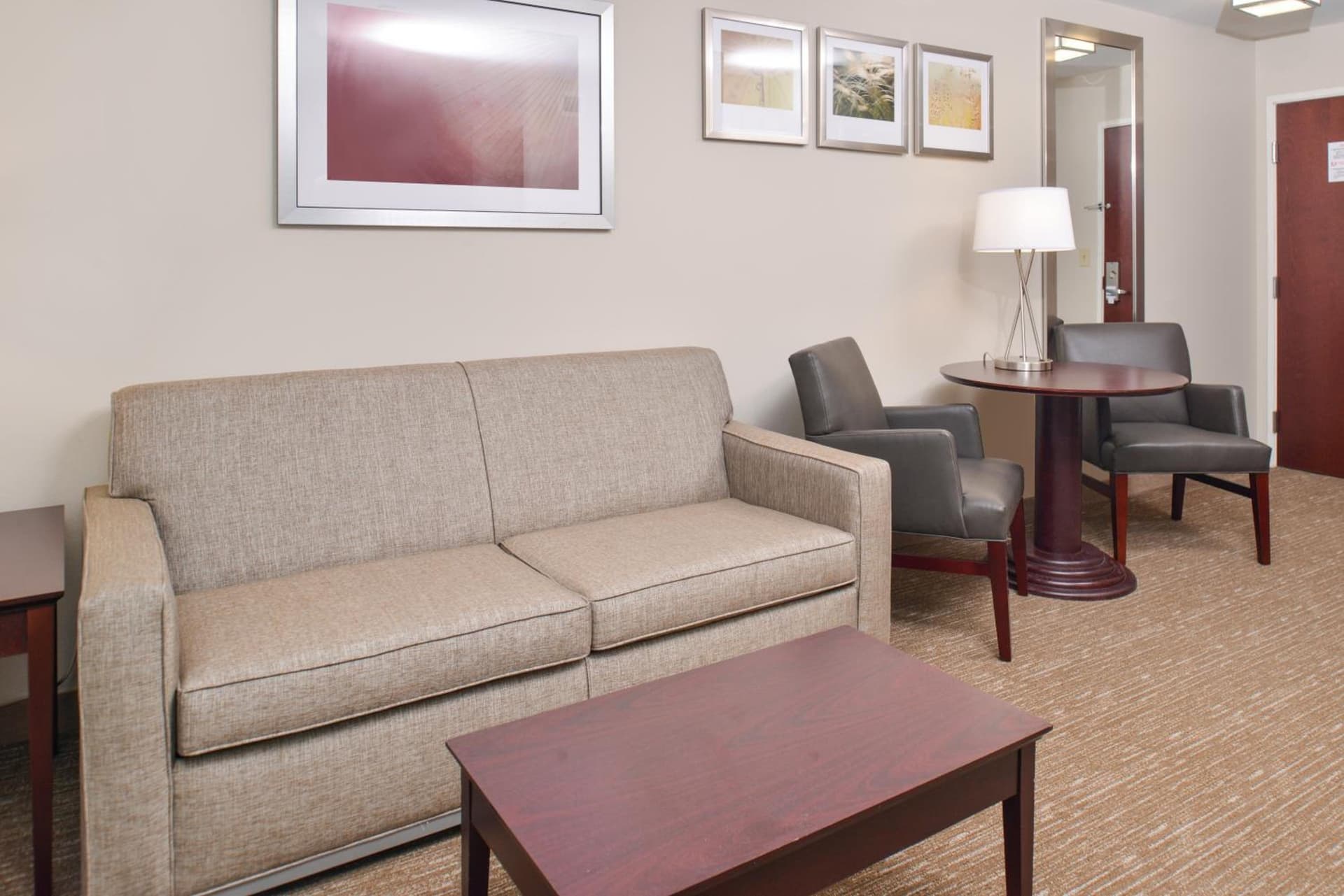Holiday Inn Express Hotel & Suites Lafayette by IHG gallery photo in Lafayette, LA — image 20