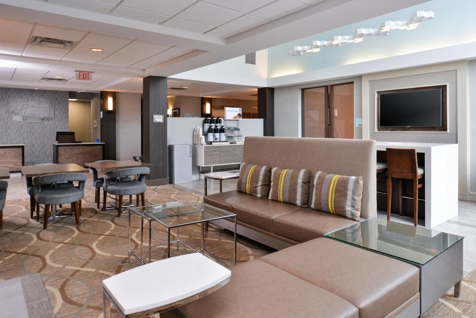 Holiday Inn Express Hotel & Suites Lafayette by IHG gallery photo in Lafayette, LA — image 16