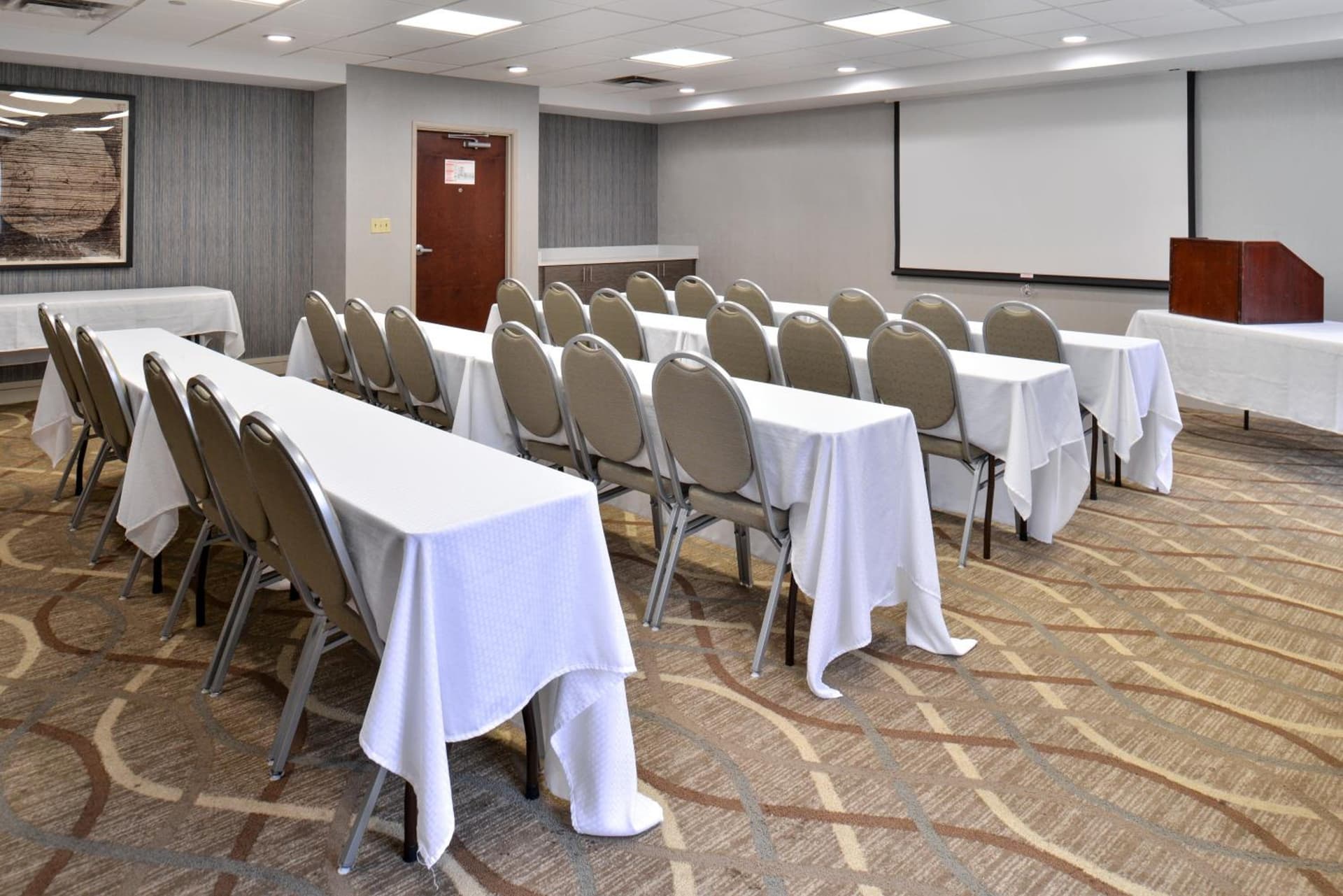 Holiday Inn Express Hotel & Suites Lafayette by IHG gallery photo in Lafayette, LA — image 12