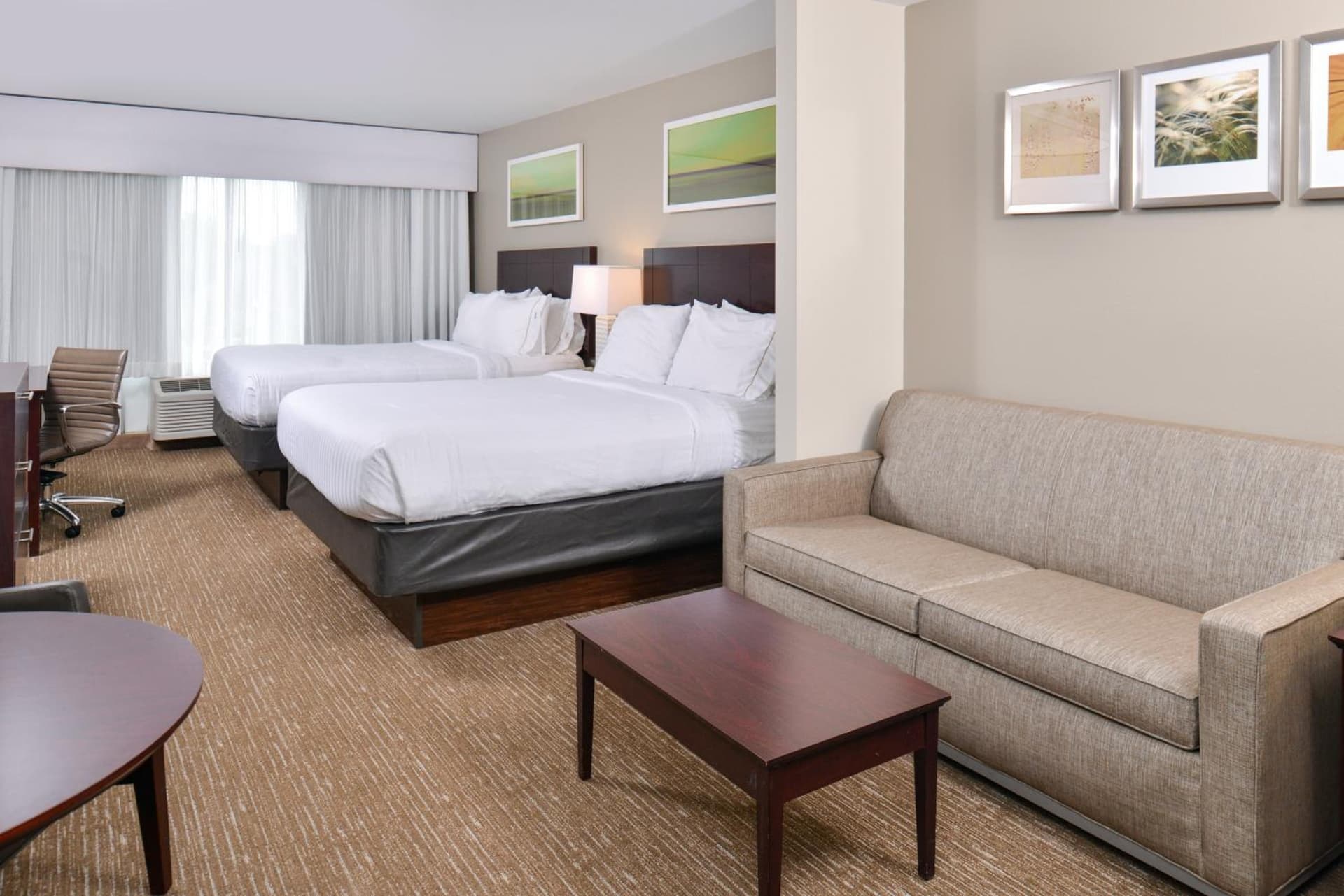 Holiday Inn Express Hotel & Suites Lafayette by IHG gallery photo in Lafayette, LA — image 9