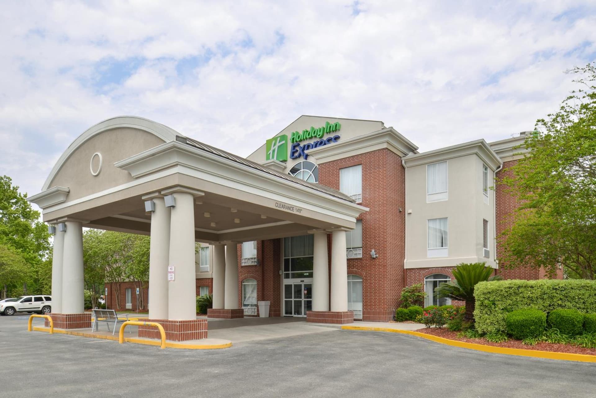 Holiday Inn Express Hotel & Suites Lafayette by IHG — hotel in Lafayette, Louisiana