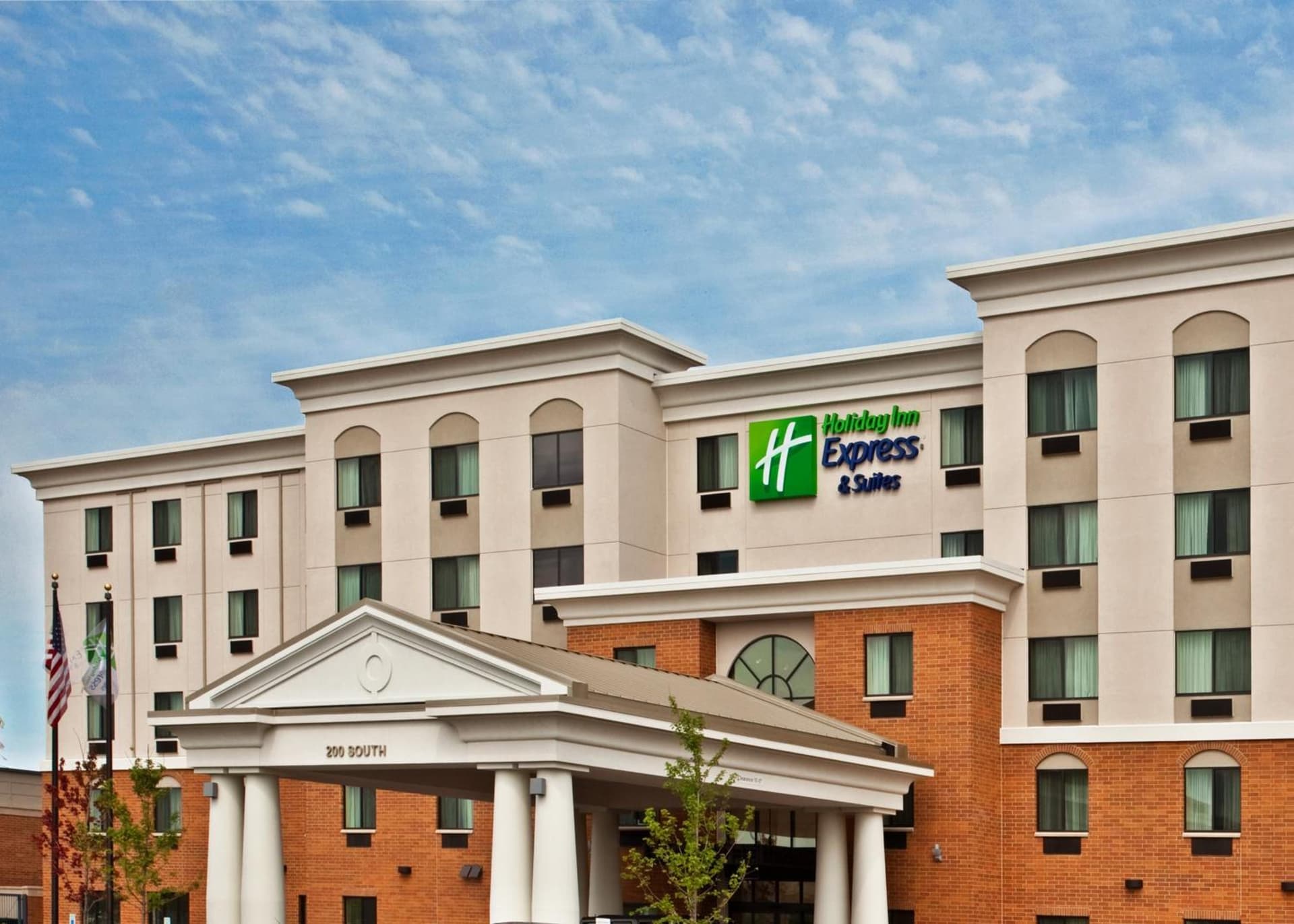 Holiday Inn Express & Suites Chicago West-O'Hare Arpt Area by IHG featured exterior or lobby in Hillside, IL — similar hotel