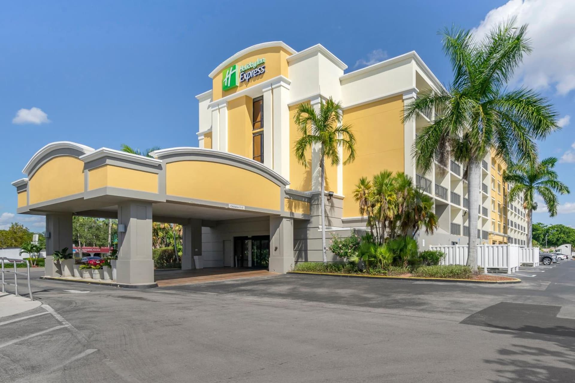 Holiday Inn Express Cape Coral-Fort Myers Area by IHG gallery photo in Cape Coral, FL — image 21
