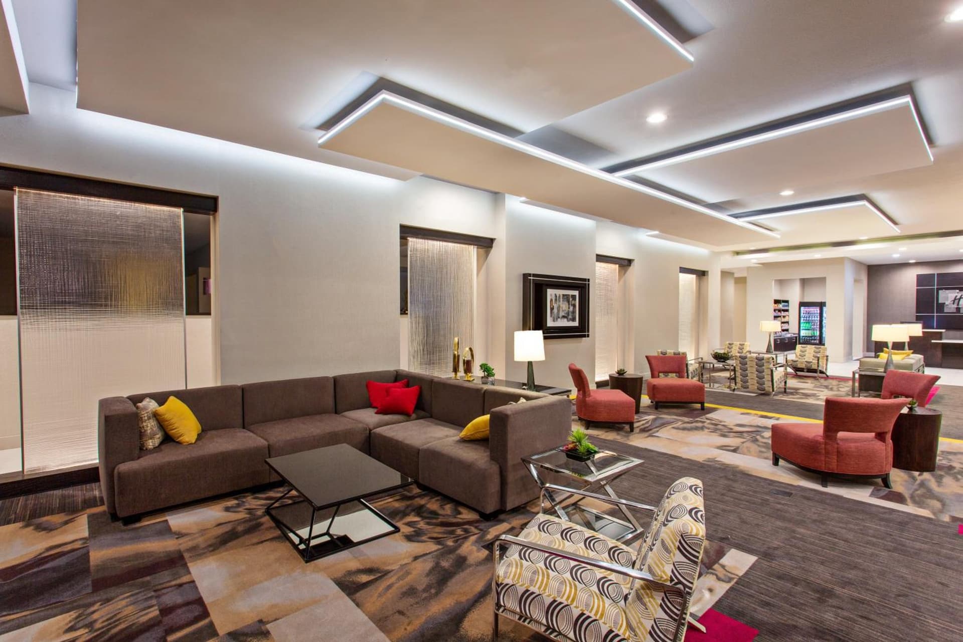 Holiday Inn Express & Suites Anaheim Resort Area by IHG gallery photo in Anaheim, CA — image 43