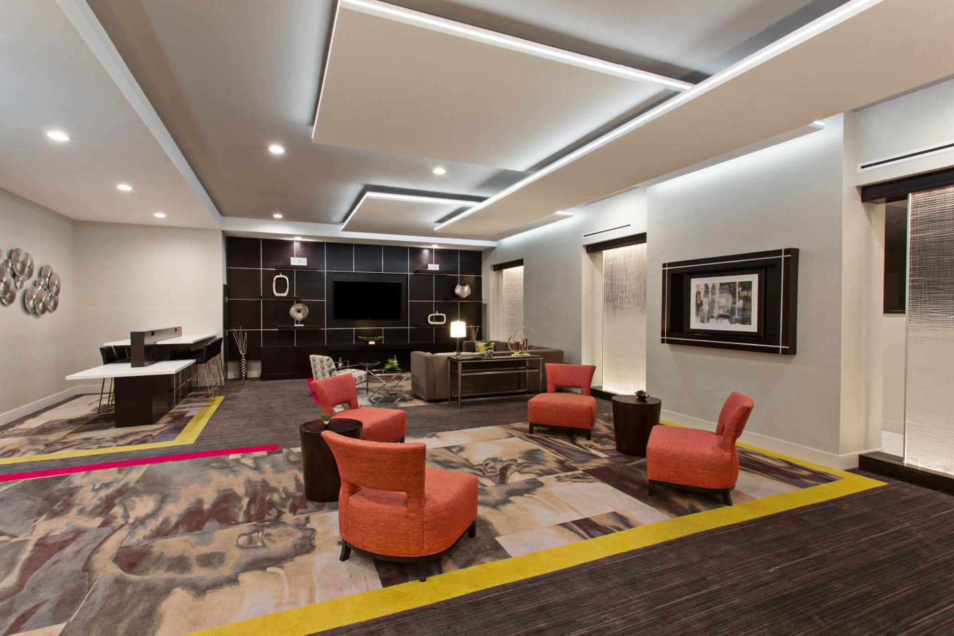 Holiday Inn Express & Suites Anaheim Resort Area by IHG gallery photo in Anaheim, CA — image 21