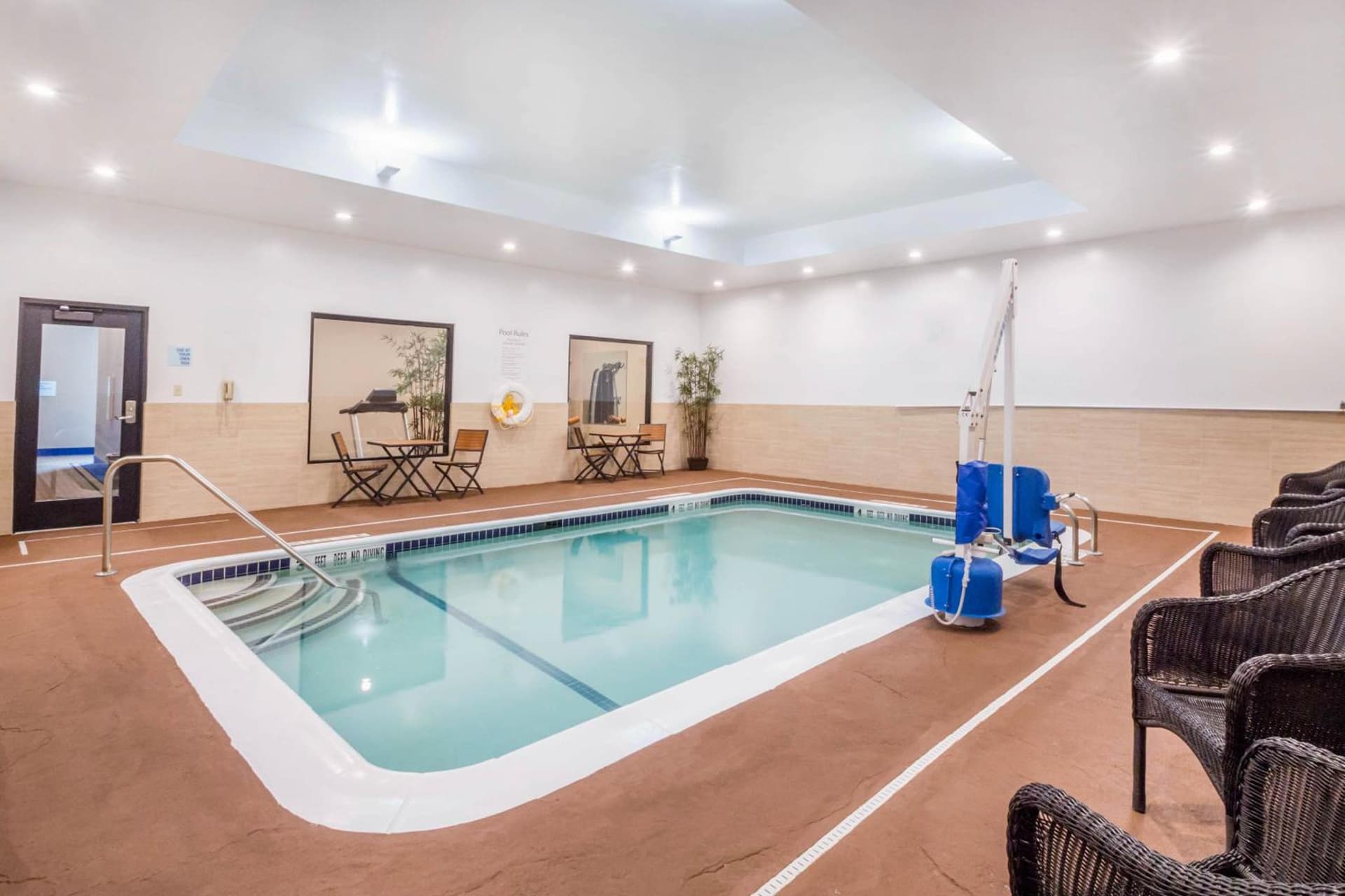 Holiday Inn Express & Suites - Albany Airport - Wolf Road by IHG gallery photo in Albany, NY — image 13