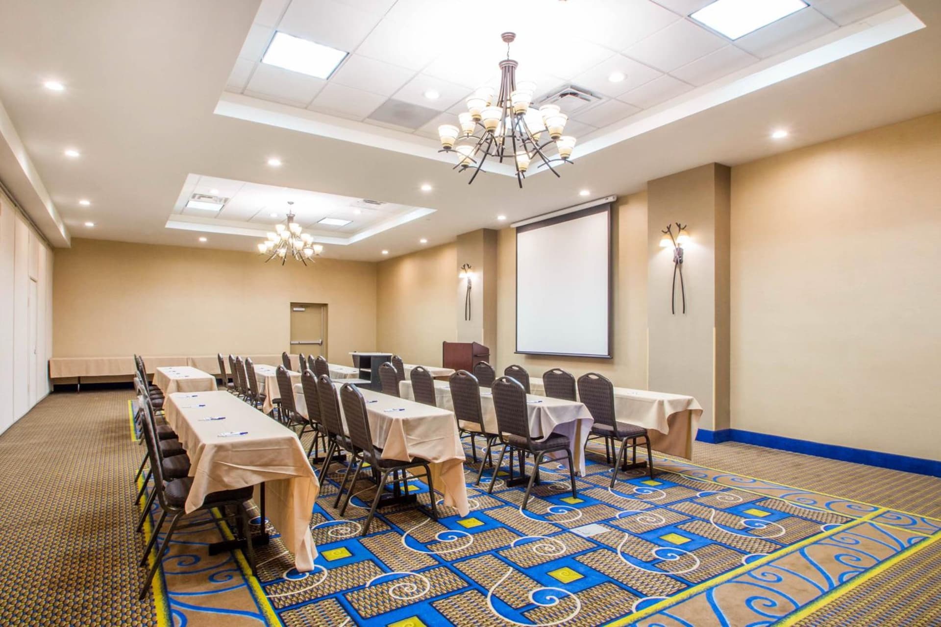Holiday Inn Express & Suites - Albany Airport - Wolf Road by IHG gallery photo in Albany, NY — image 25