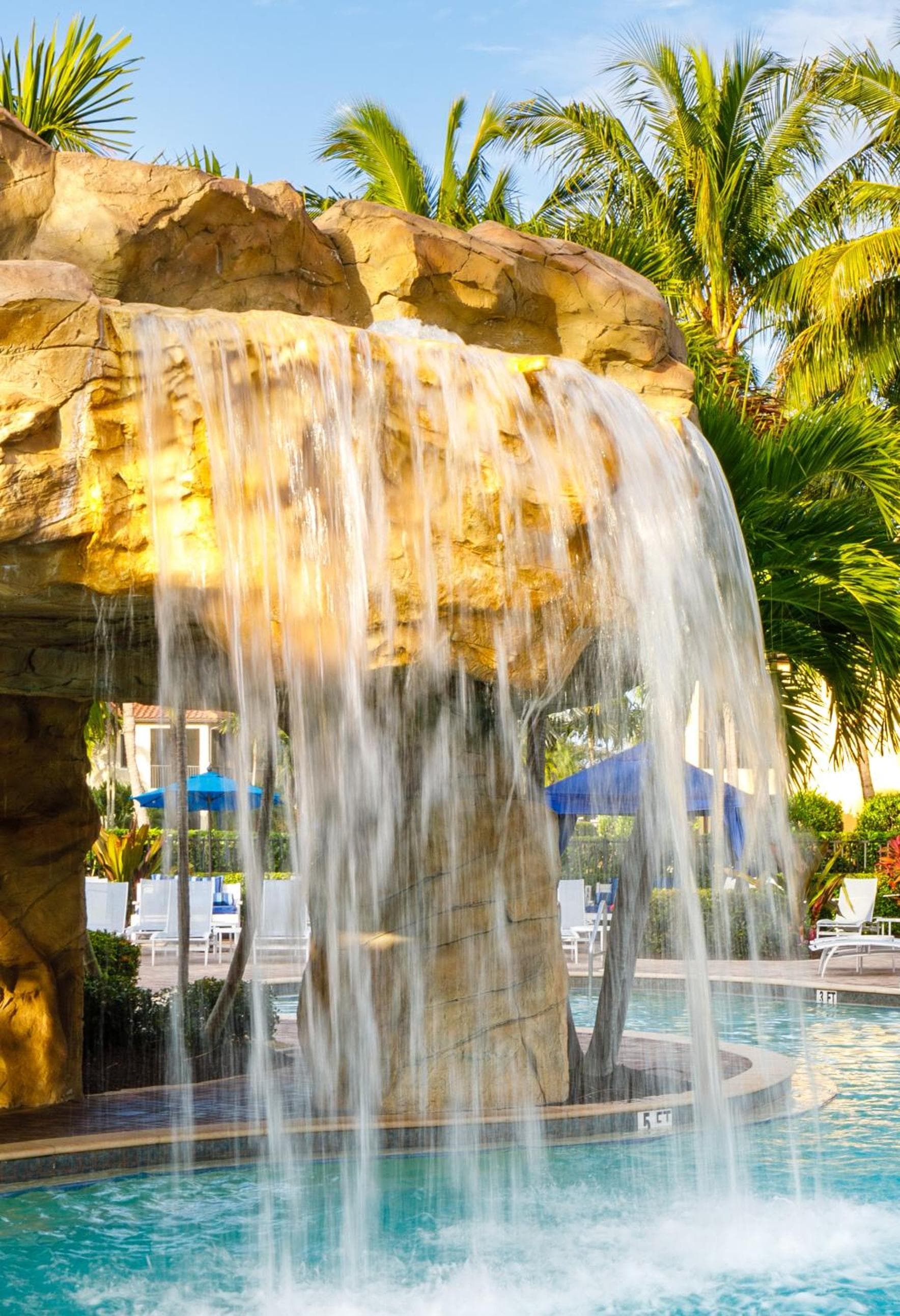 Naples Bay Resort and Marina gallery photo in Naples, FL — image 57