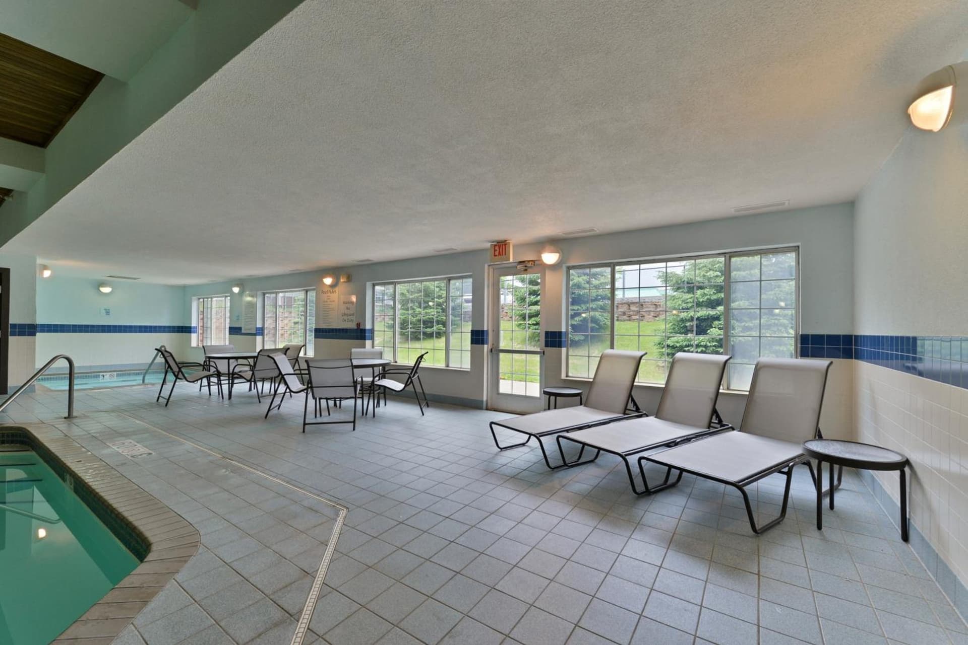 Holiday Inn Express St. Paul South - Inver Grove Heights by IHG gallery photo in Inver Grove Heights, MN — image 18