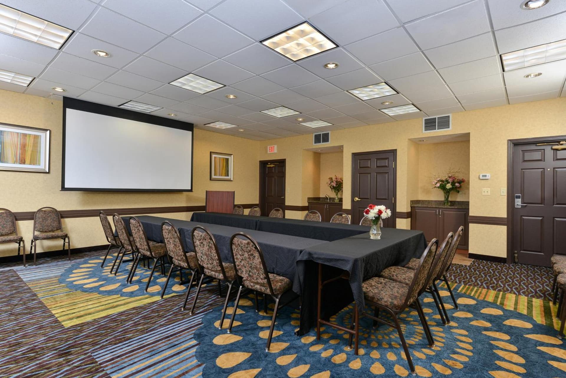 Holiday Inn Express St. Paul South - Inver Grove Heights by IHG gallery photo in Inver Grove Heights, MN — image 15
