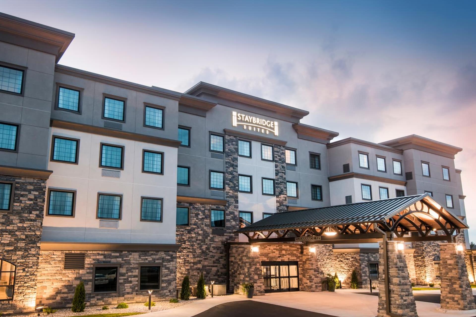 Staybridge Suites - Wisconsin Dells - Lake Delton by IHG featured exterior or lobby in Wisconsin Dells, WI — similar hotel