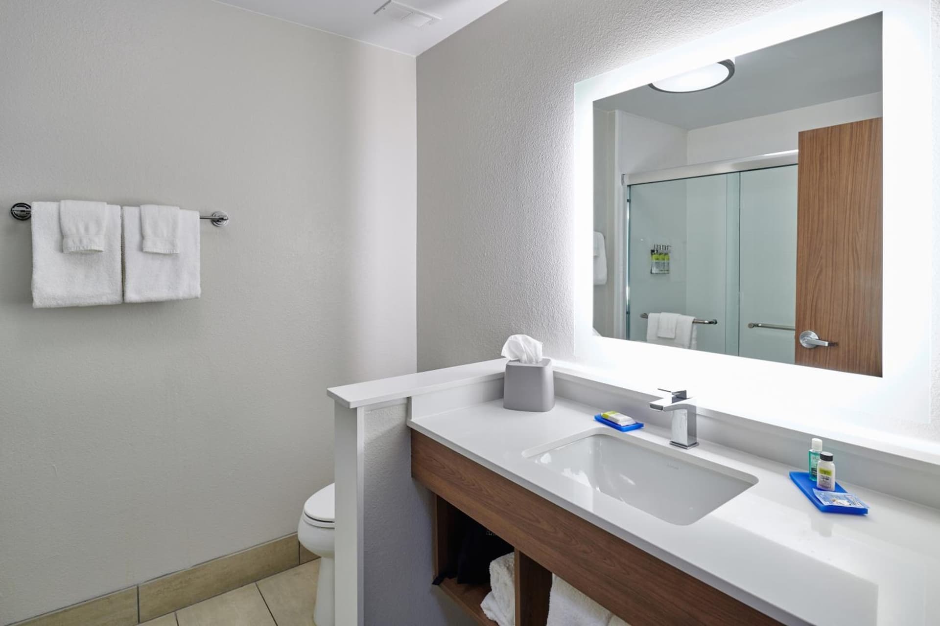Holiday Inn Express & Suites El Paso - Sunland Park Area by IHG gallery photo in El Paso, TX — image 16