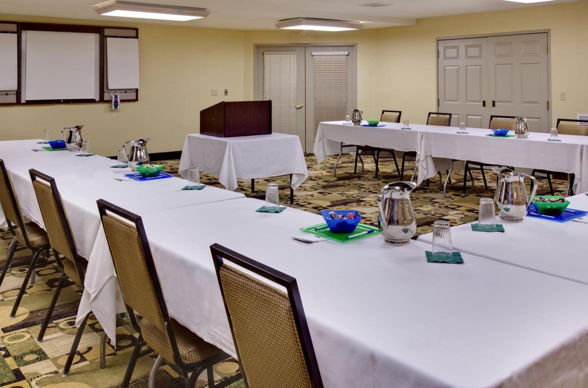 Holiday Inn Express Hotel & Suites Pleasant Prairie-Kenosha by IHG gallery photo in Pleasant Prairie, WI — image 6