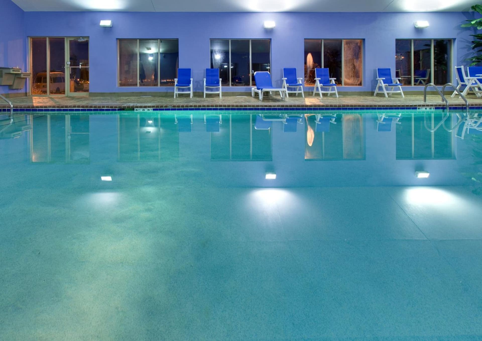Holiday Inn Express Hotel & Suites Pleasant Prairie-Kenosha by IHG gallery photo in Pleasant Prairie, WI — image 12