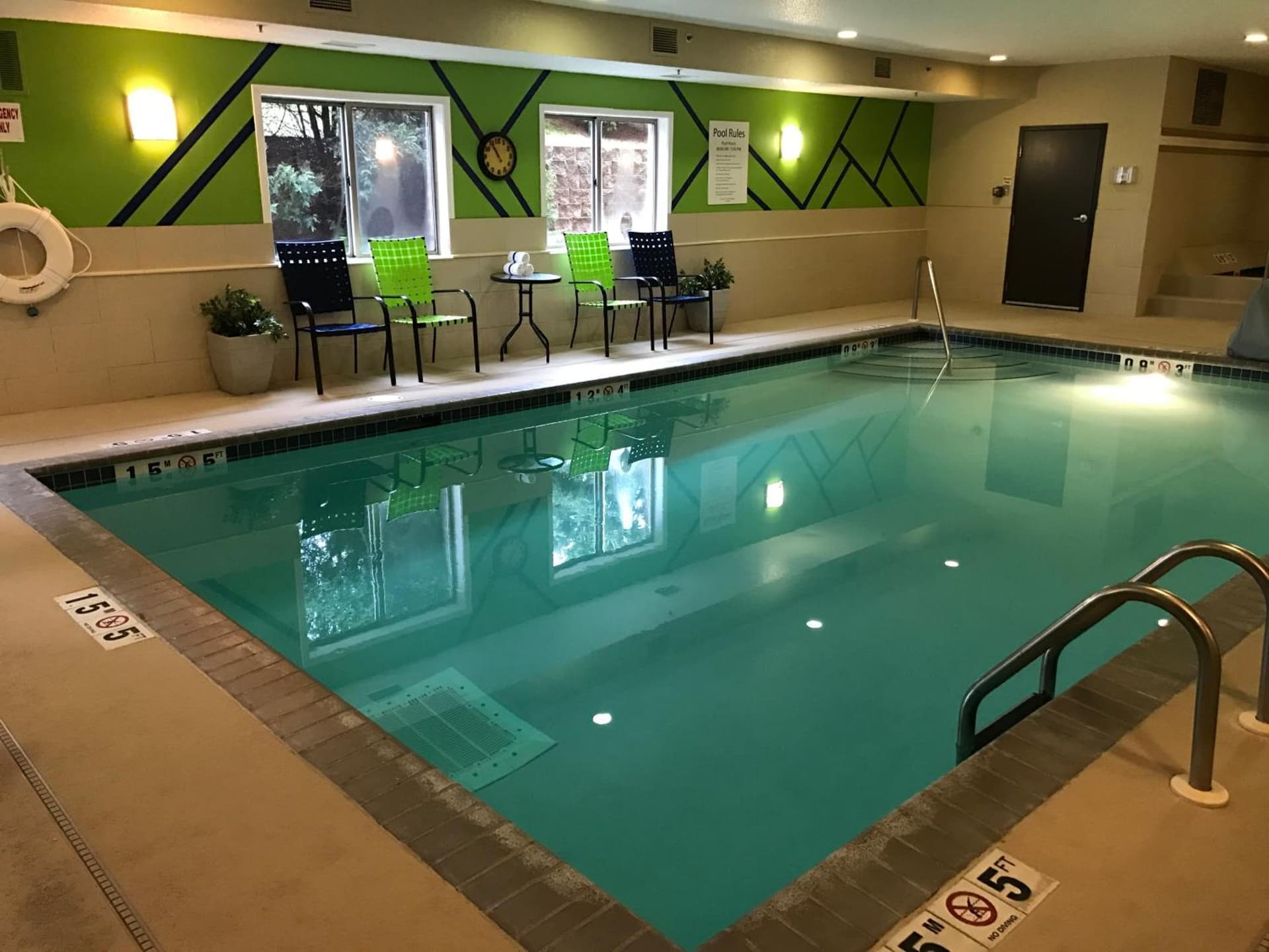 Holiday Inn Express Hotel & Suites St. Paul - Woodbury by IHG gallery photo in Woodbury, MN — image 23