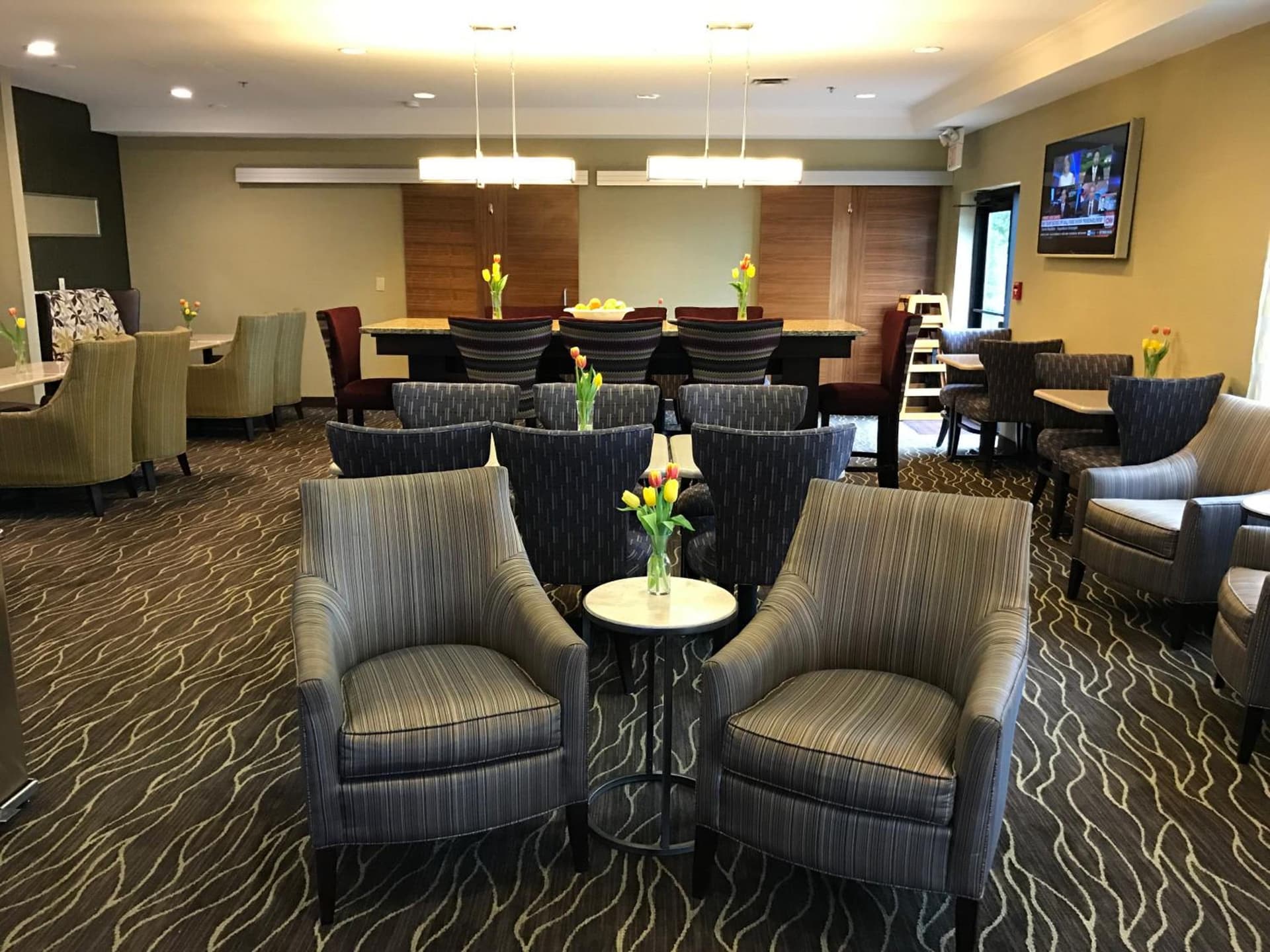 Holiday Inn Express Hotel & Suites St. Paul - Woodbury by IHG gallery photo in Woodbury, MN — image 33
