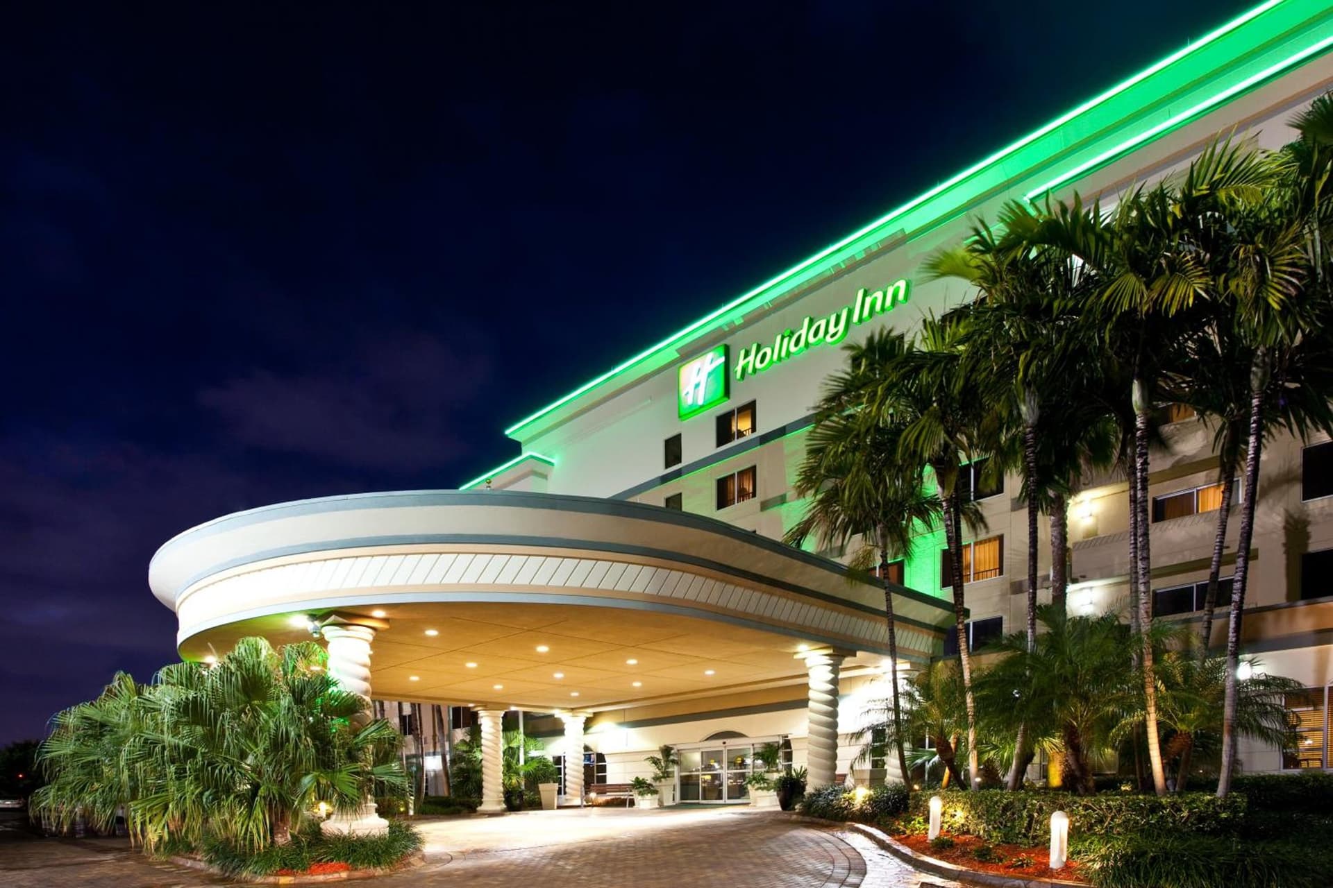 Holiday Inn Fort Lauderdale Airport by IHG gallery photo in Hollywood, FL — image 9