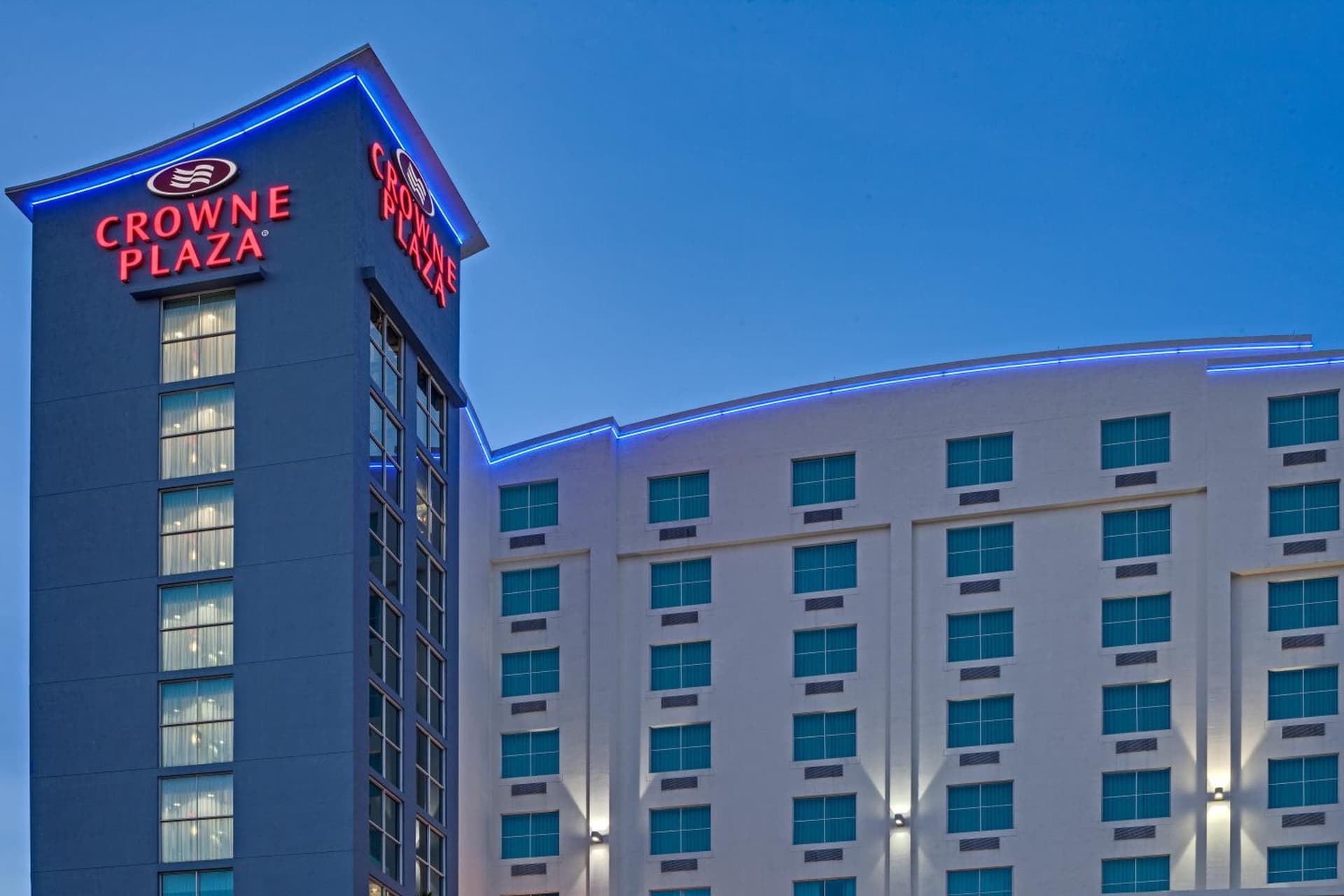 Crowne Plaza Hotel & Resorts Fort Lauderdale Airport/ Cruise by IHG gallery photo in Fort Lauderdale, FL — image 49