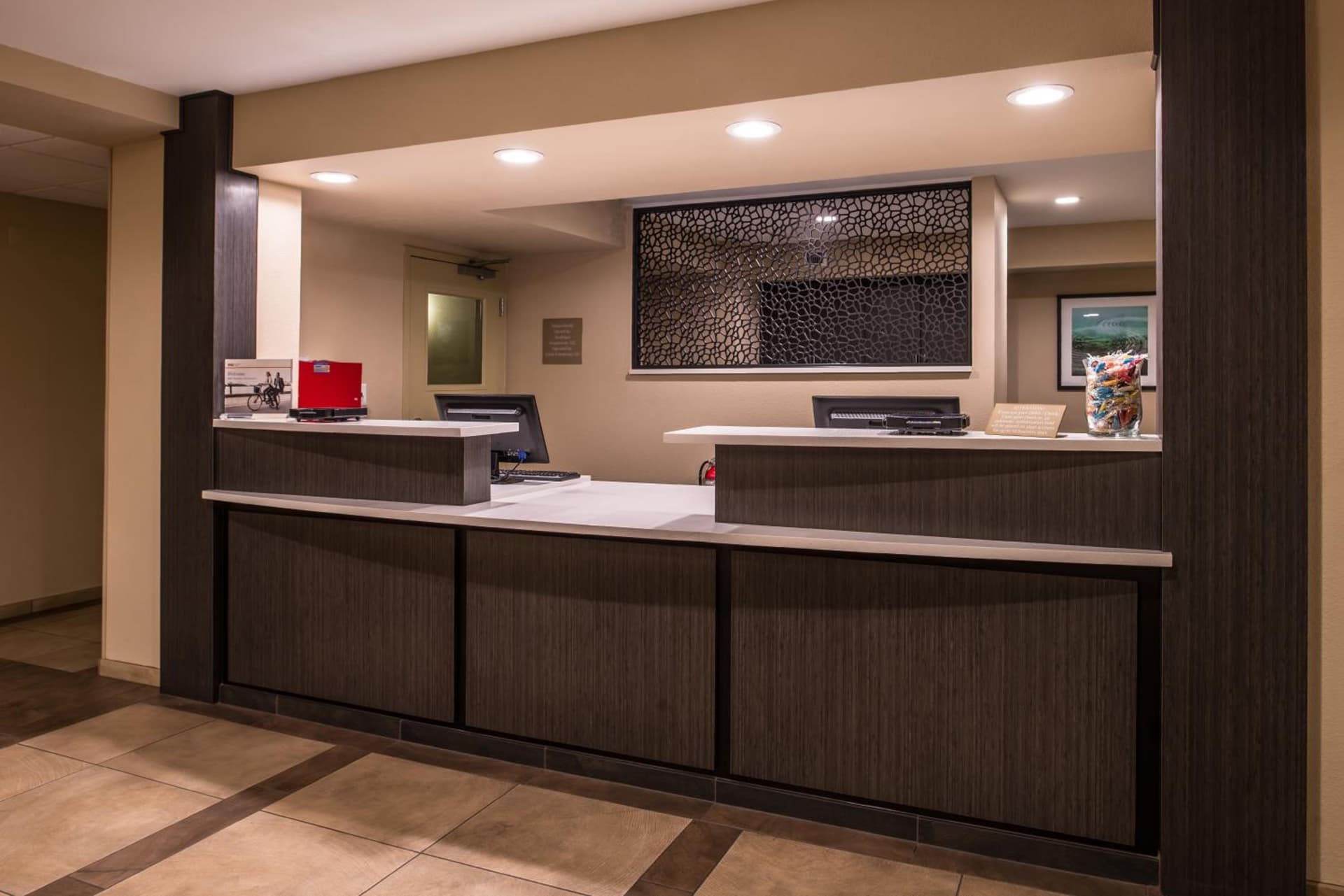 Candlewood Suites Sierra Vista by IHG interior in Sierra Vista, AZ — gallery photo 2