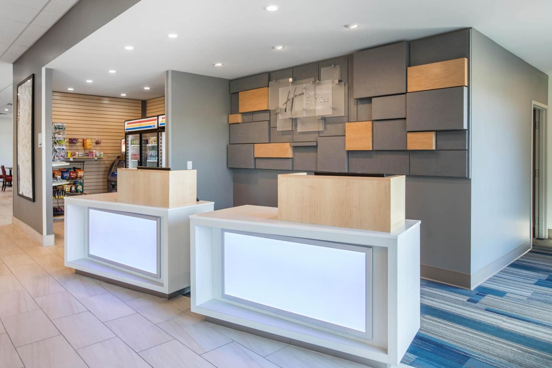 Holiday Inn Express & Suites Ludington by IHG gallery photo in Ludington, MI — image 25