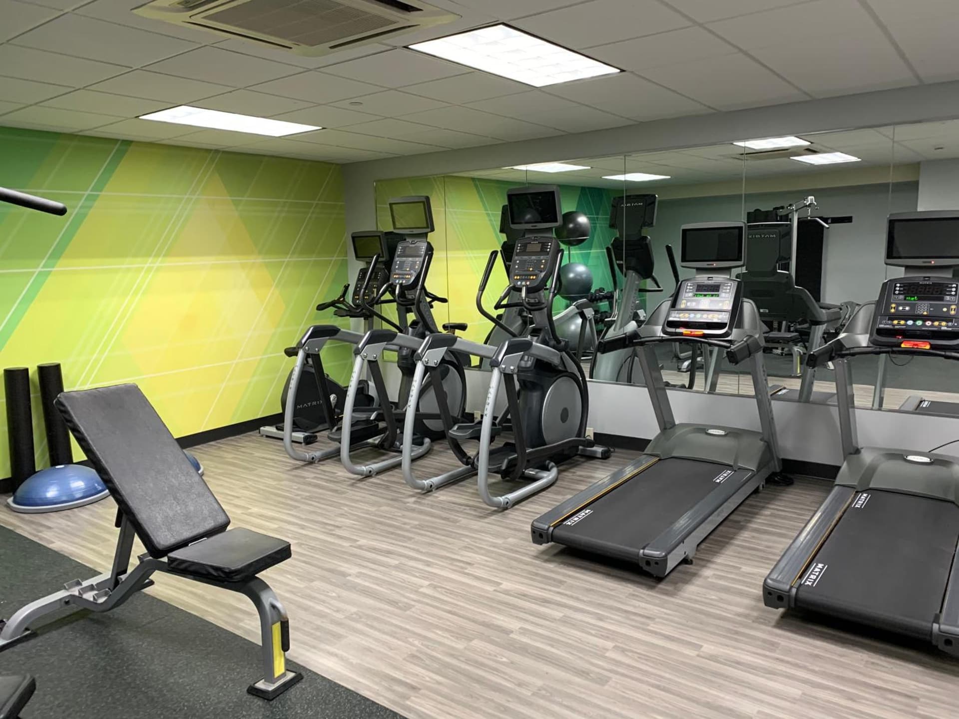 Holiday Inn Martinsburg by IHG gallery photo in Martinsburg, WV — image 50