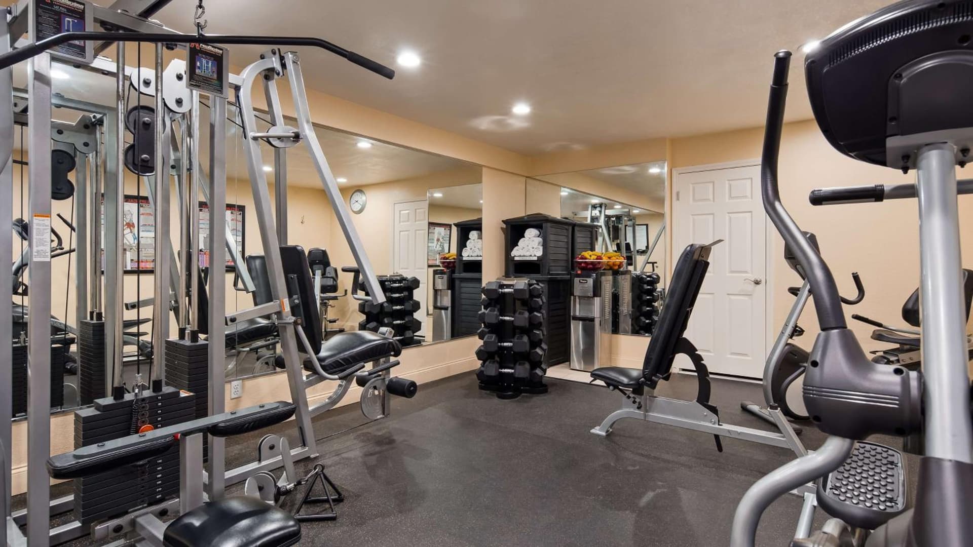 Best Western Plus Ontario Airport & Convention Center gallery photo in Ontario, CA — image 4