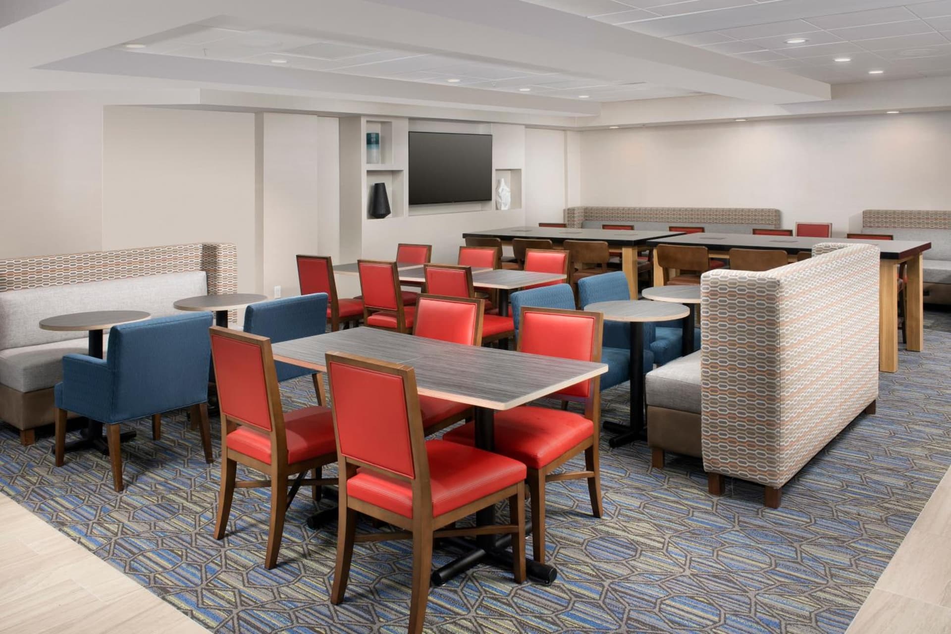 Holiday Inn Express & Suites Baltimore - BWI Airport North by IHG gallery photo in Linthicum Heights, MD — image 34