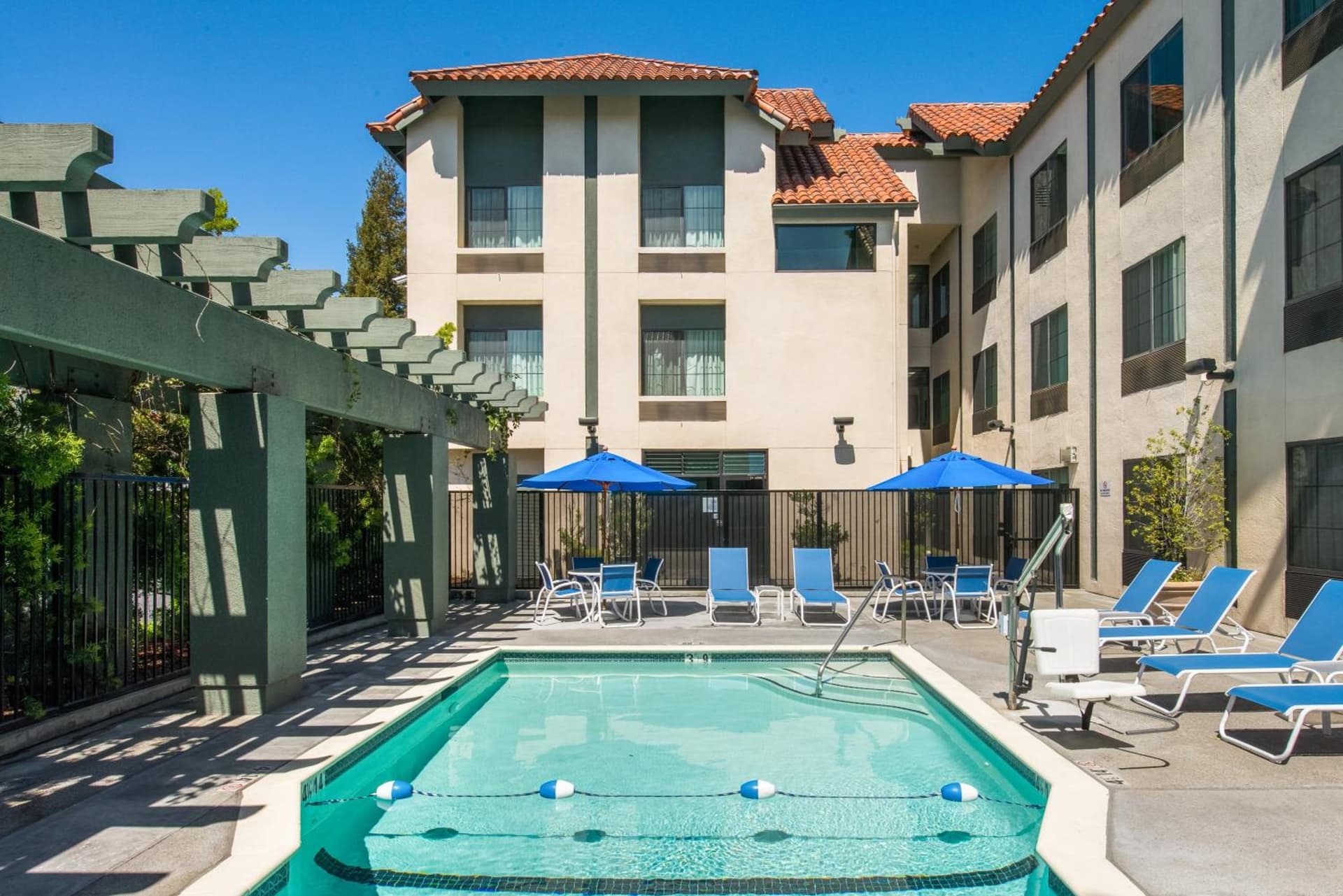Holiday Inn Express & Suites Santa Clara - Silicon Valley by IHG gallery photo in Santa Clara, CA — image 20