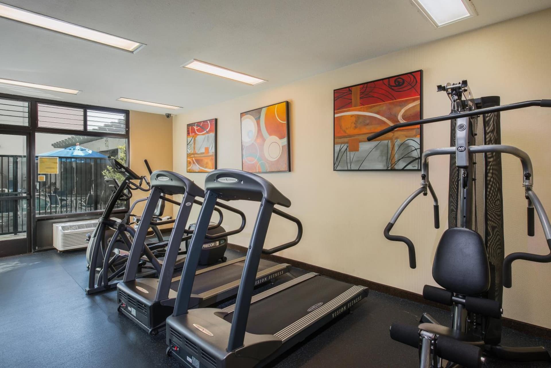 Holiday Inn Express & Suites Santa Clara - Silicon Valley by IHG gallery photo in Santa Clara, CA — image 25