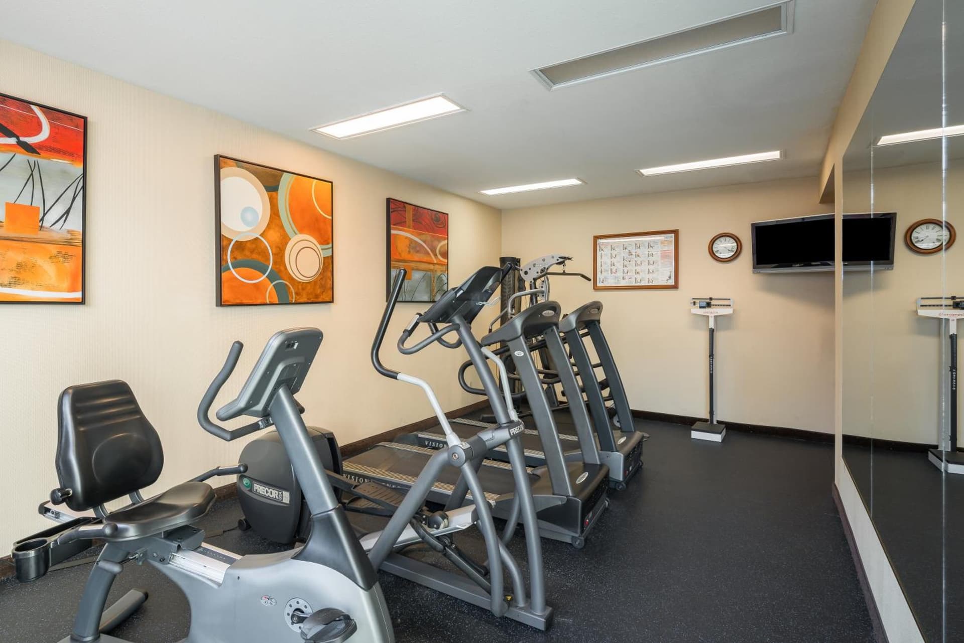 Holiday Inn Express & Suites Santa Clara - Silicon Valley by IHG gallery photo in Santa Clara, CA — image 33