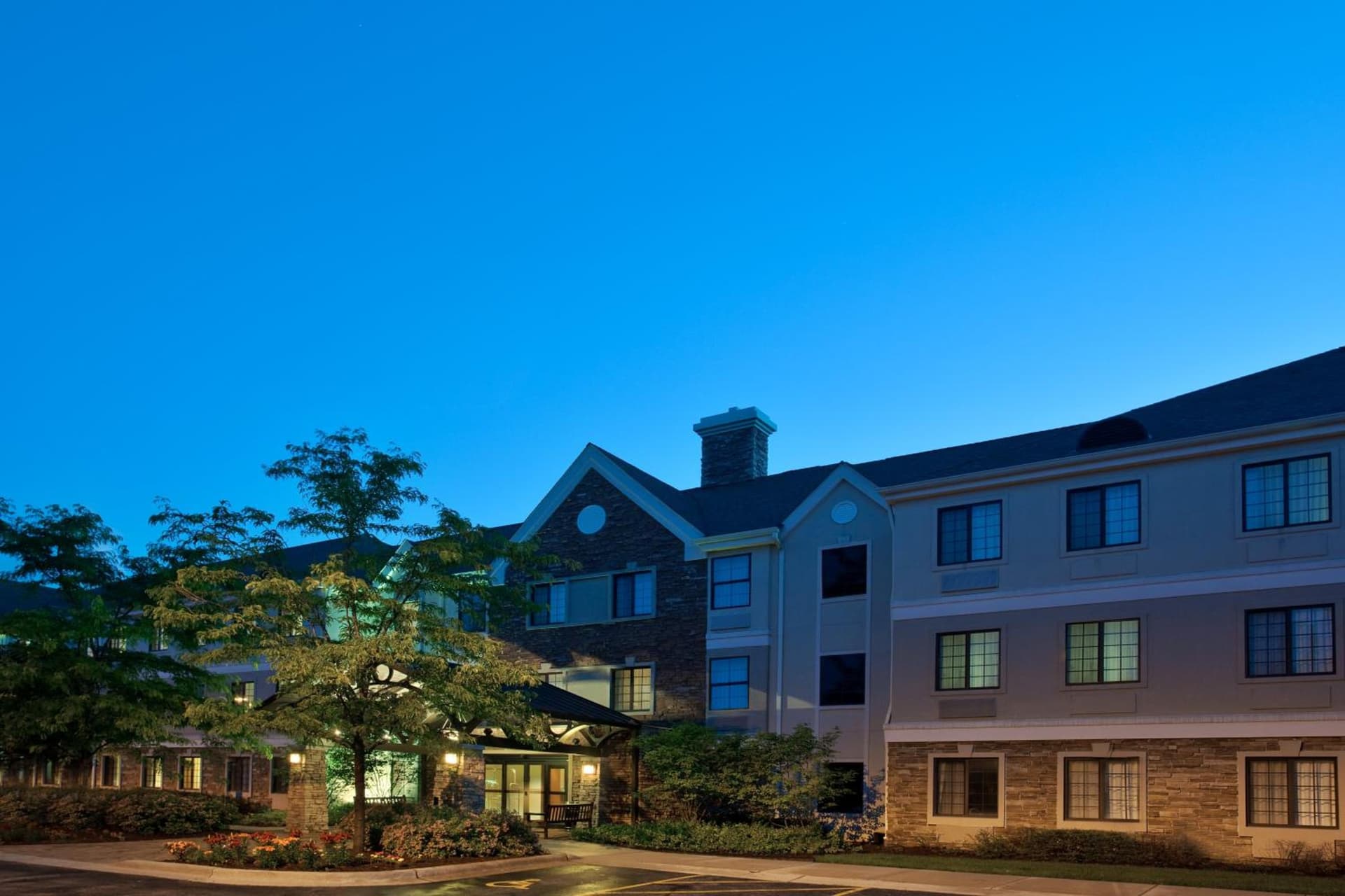 Staybridge Suites Lincolnshire by IHG gallery photo in Lincolnshire, IL — image 4