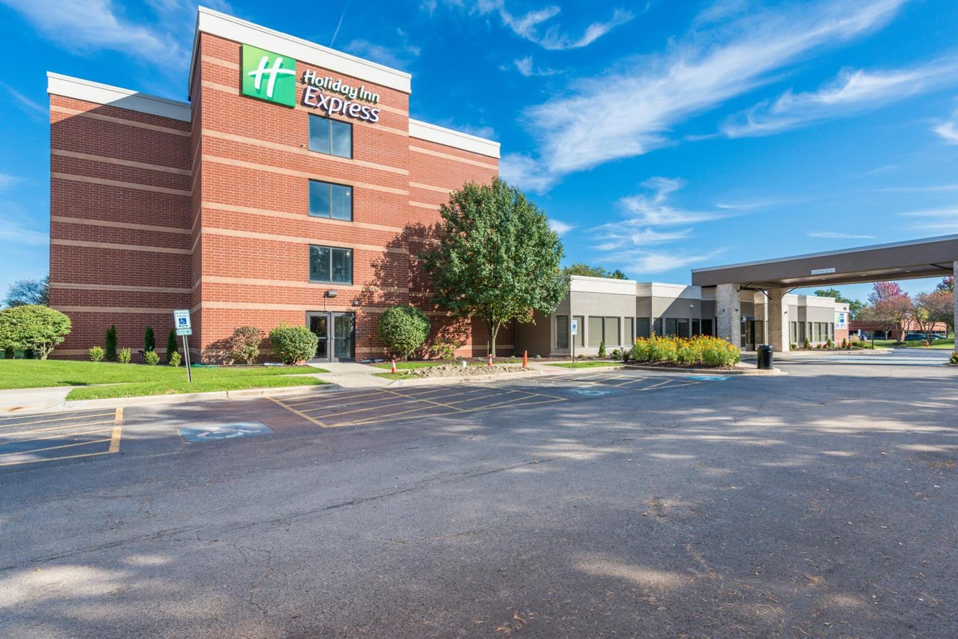 Holiday Inn Express Naperville by IHG gallery photo in Naperville, IL — image 13