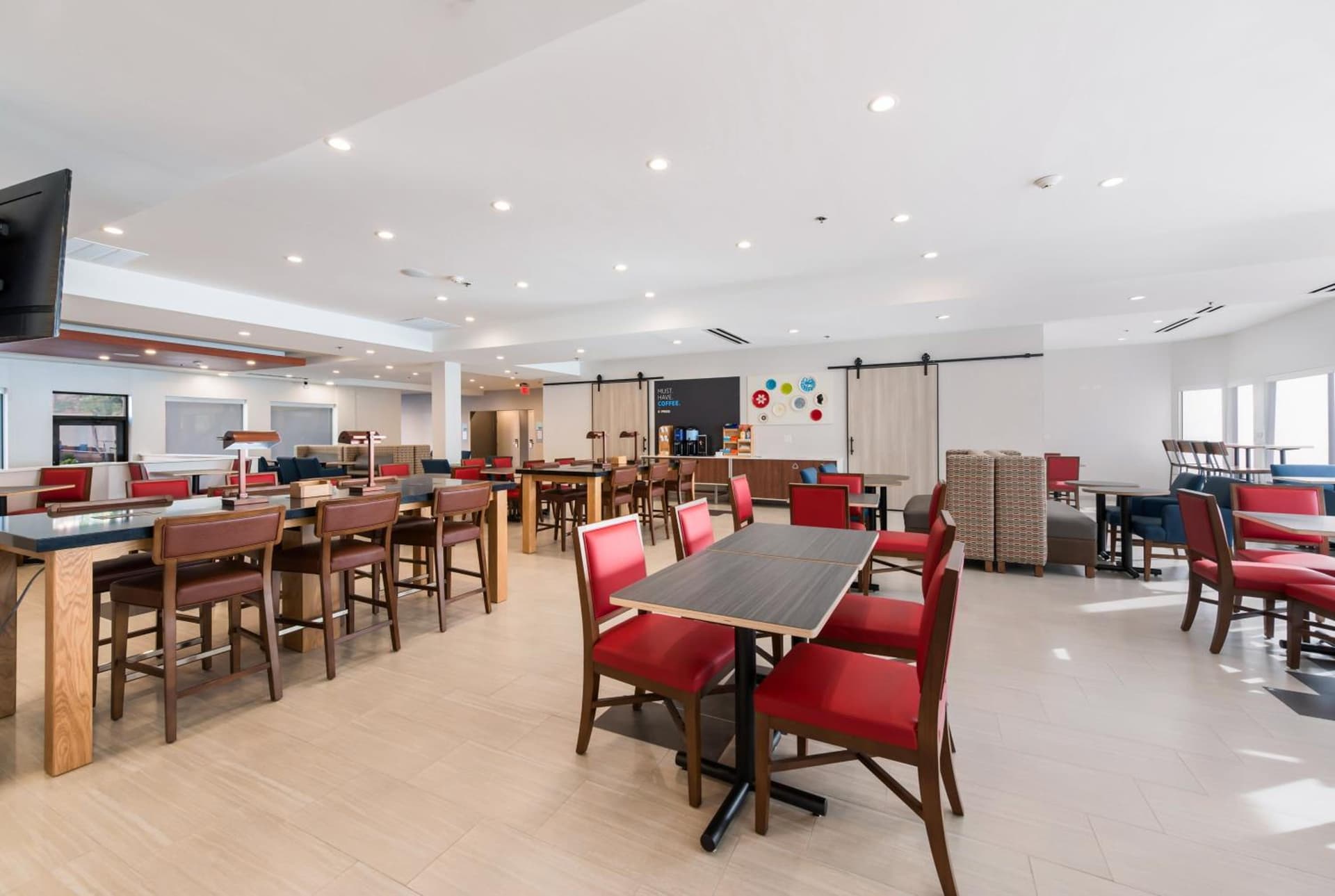 Holiday Inn Express Naperville by IHG gallery photo in Naperville, IL — image 20