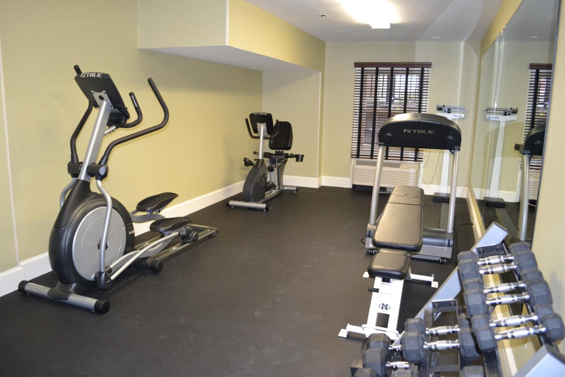 Holiday Inn Express and Suites Merrimack - Nashua by IHG gallery photo in Merrimack, NH — image 31
