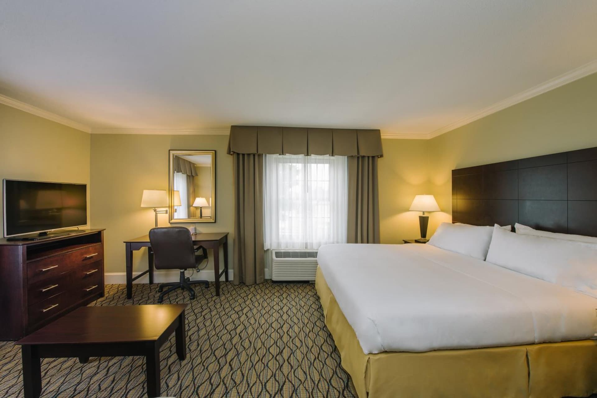 Holiday Inn Express and Suites Merrimack - Nashua by IHG gallery photo in Merrimack, NH — image 39