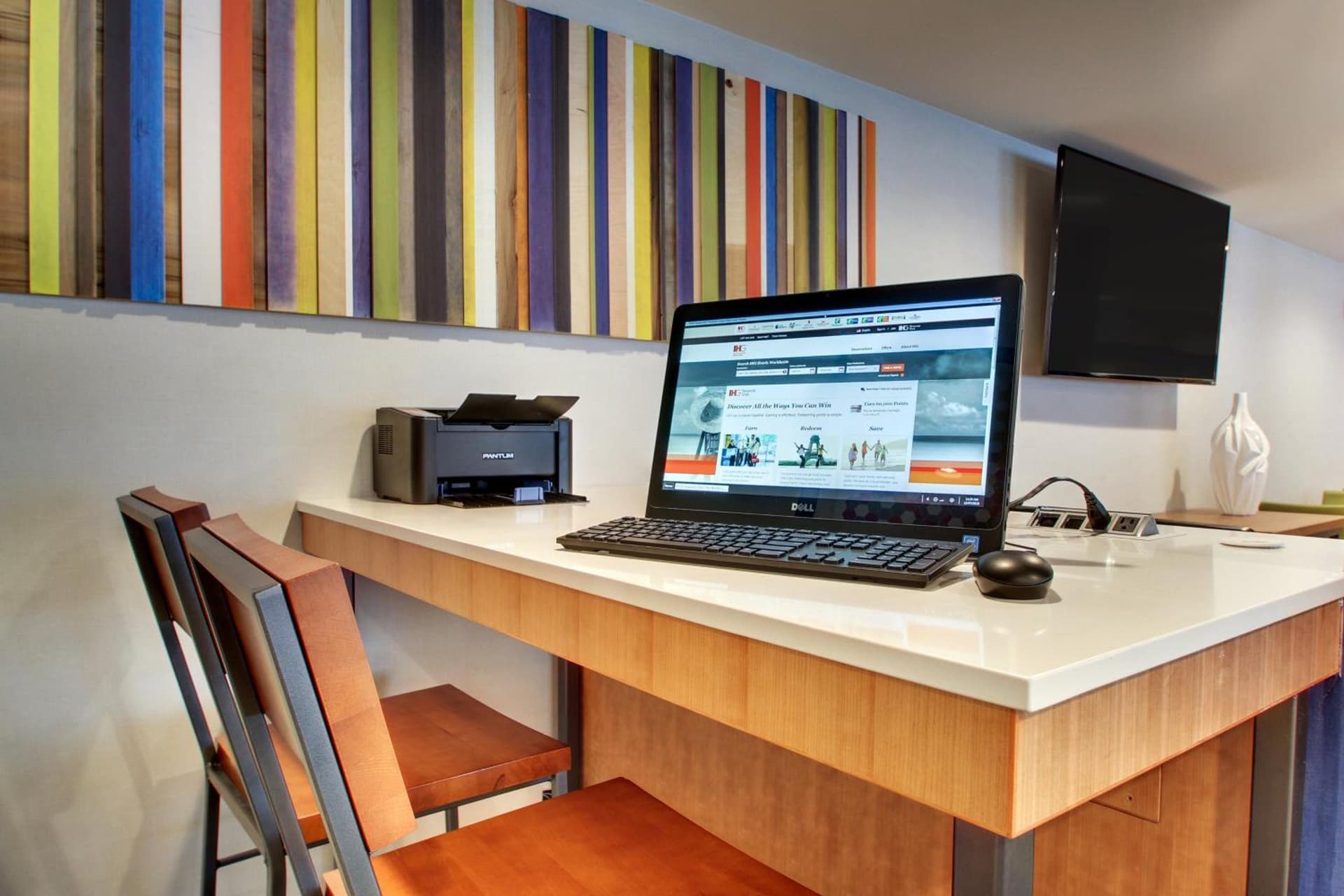 Holiday Inn Express & Suites - Lincoln East - White Mountains by IHG gallery photo in Lincoln — image 130