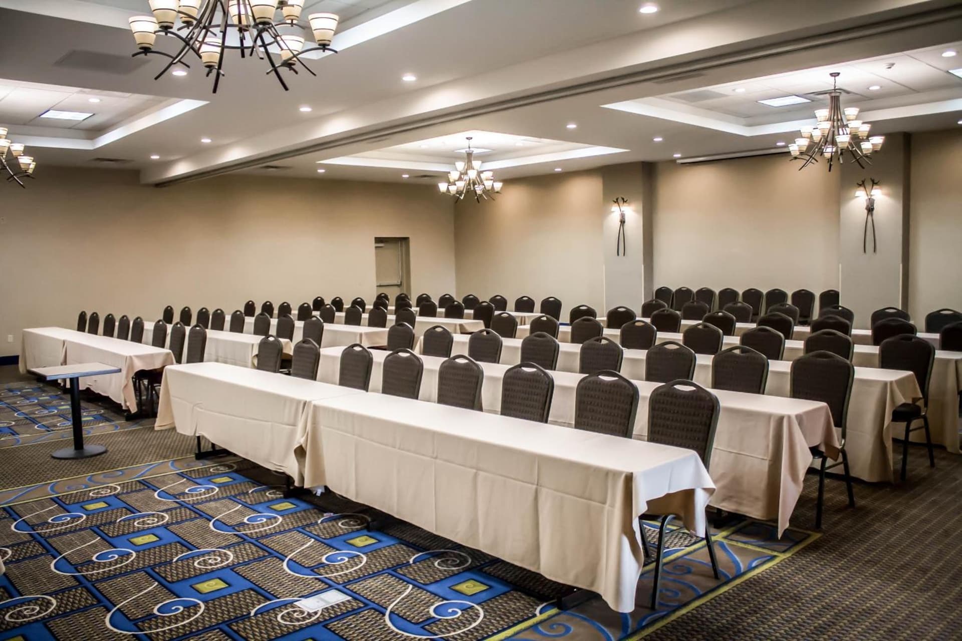 Holiday Inn Express & Suites - Albany Airport - Wolf Road by IHG gallery photo in Albany, NY — image 18
