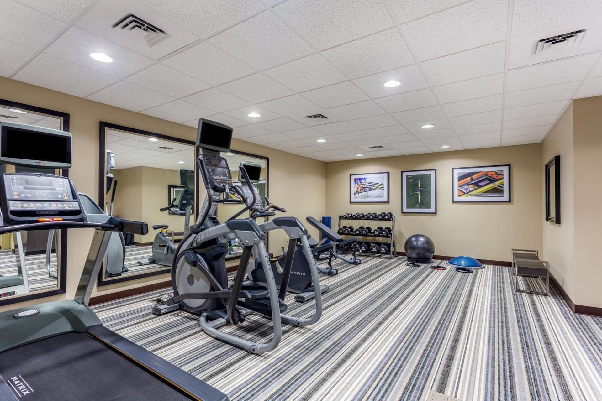 Candlewood Suites Bethlehem South by IHG gallery photo in Bethlehem, PA — image 7