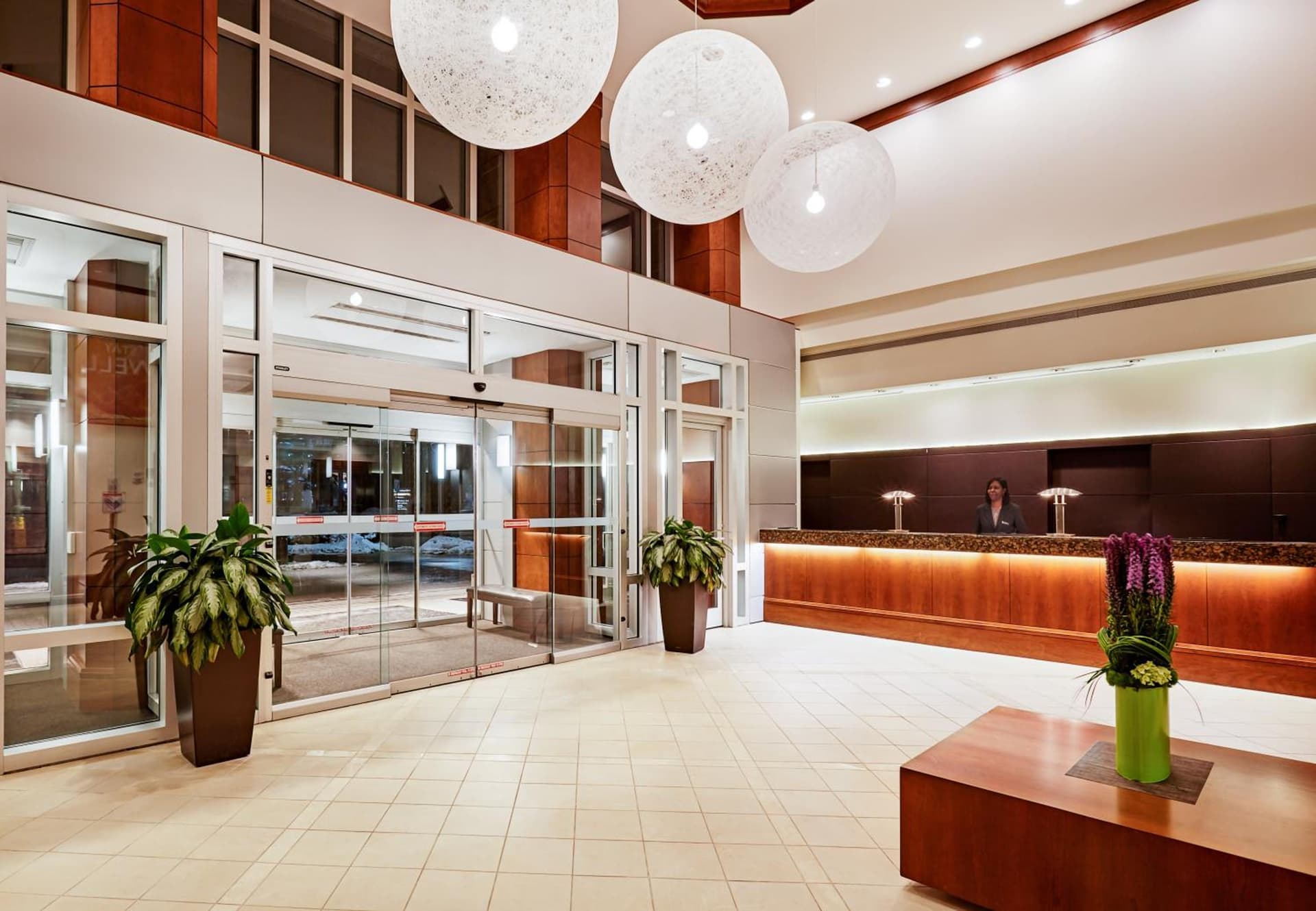 InterContinental Suites Hotel Cleveland by IHG interior in Cleveland, OH — gallery photo 2