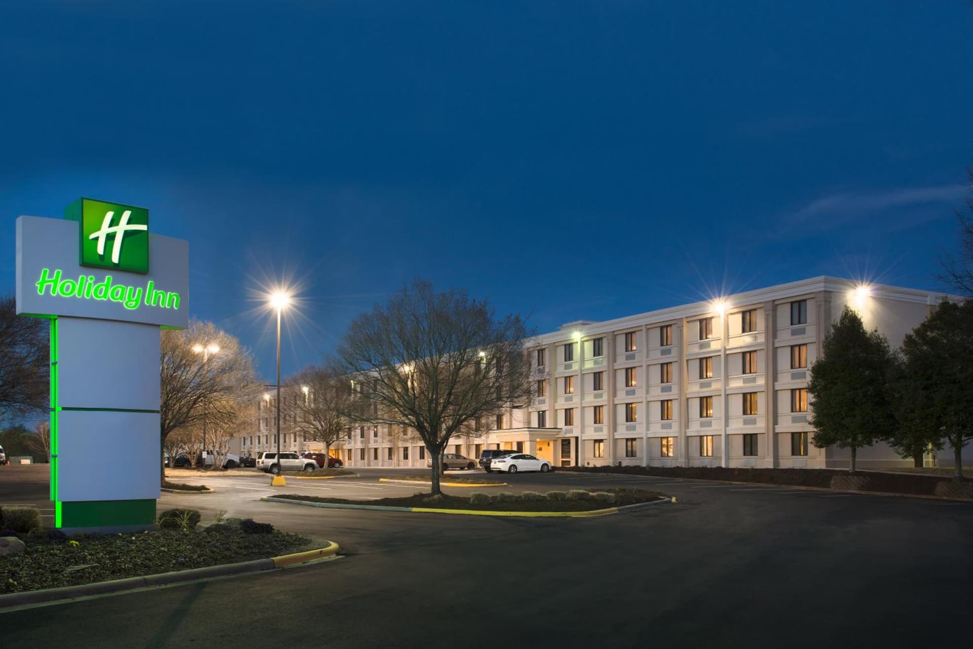 Holiday Inn Charlotte Airport by IHG featured exterior or lobby in Charlotte, NC — similar hotel