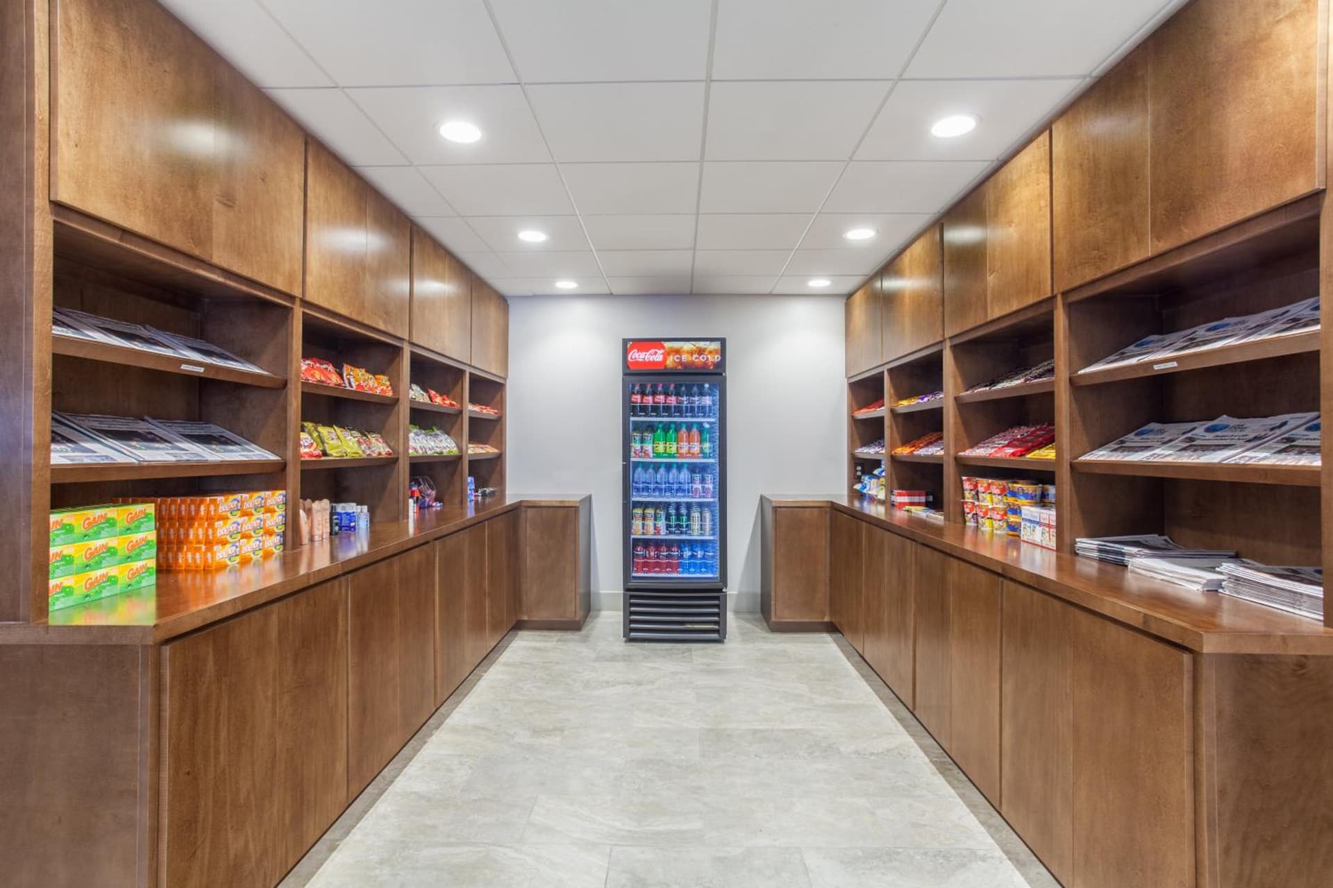 Holiday Inn Express & Suites Augusta West - Ft Gordon Area by IHG interior in Augusta, GA — gallery photo 2
