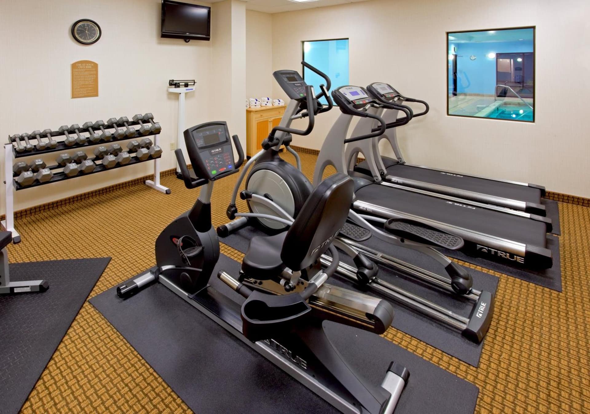 Holiday Inn Express & Suites Albany Airport Area - Latham by IHG gallery photo in Latham, NY — image 7