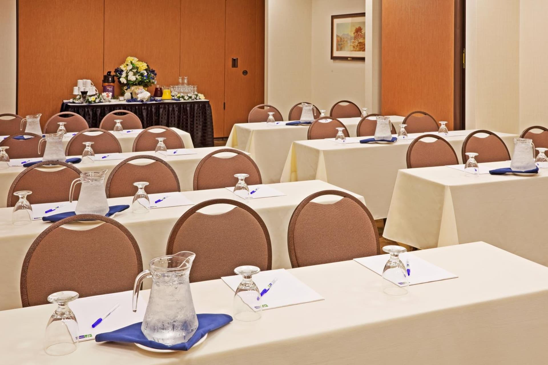 Holiday Inn Express & Suites Albany Airport Area - Latham by IHG gallery photo in Latham, NY — image 6