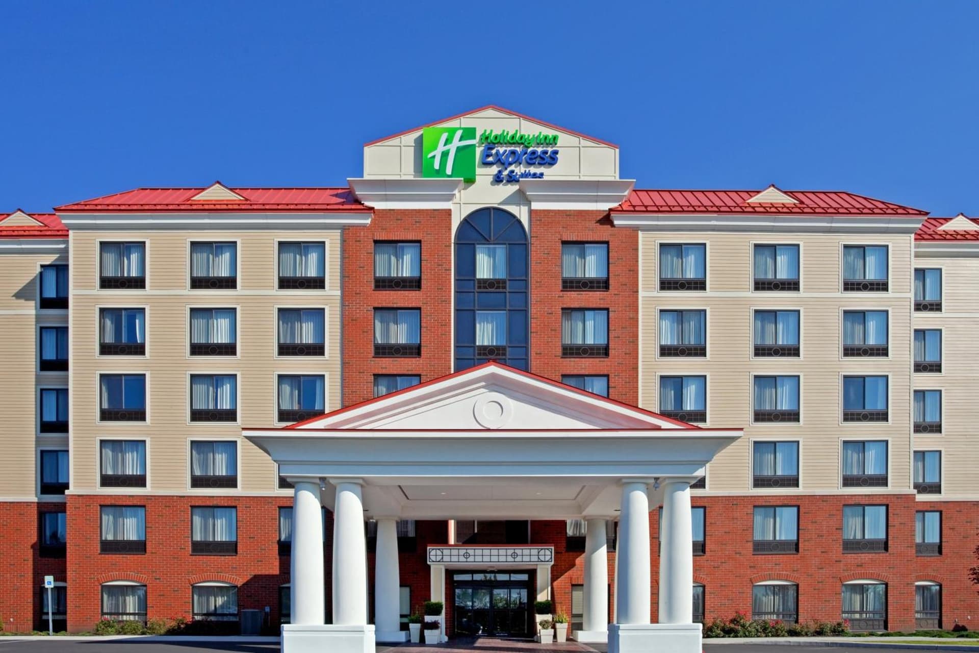 Holiday Inn Express & Suites Albany Airport Area - Latham by IHG — hotel in Latham, New York
