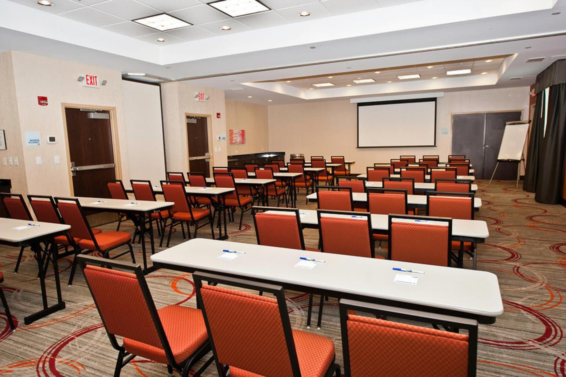 Holiday Inn Express & Suites Columbus - Easton Area by IHG property views in Gahanna, OH — gallery photo 3