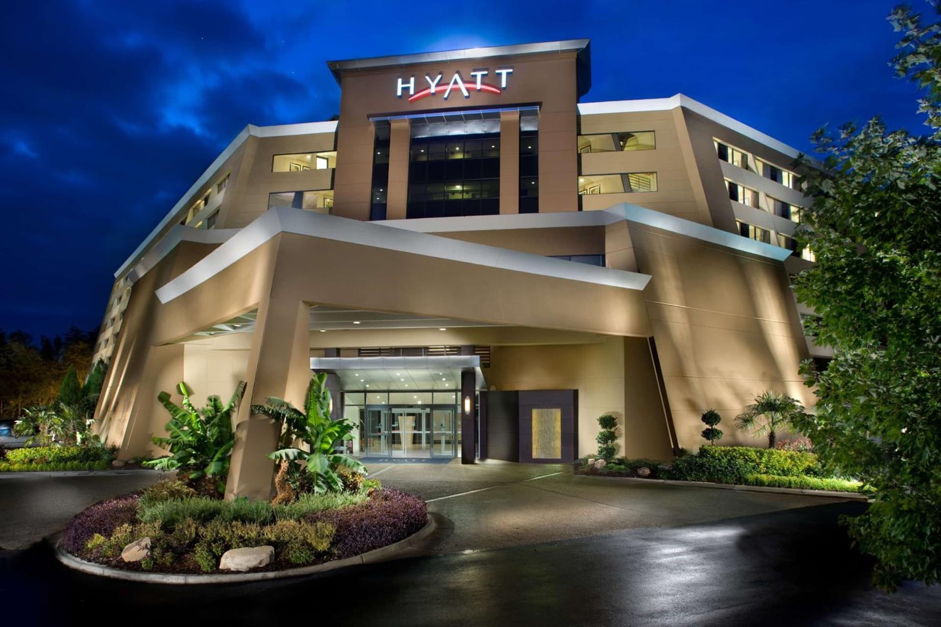 Hyatt Regency Suites Atlanta Northwest featured exterior or lobby in Atlanta, GA — similar hotel