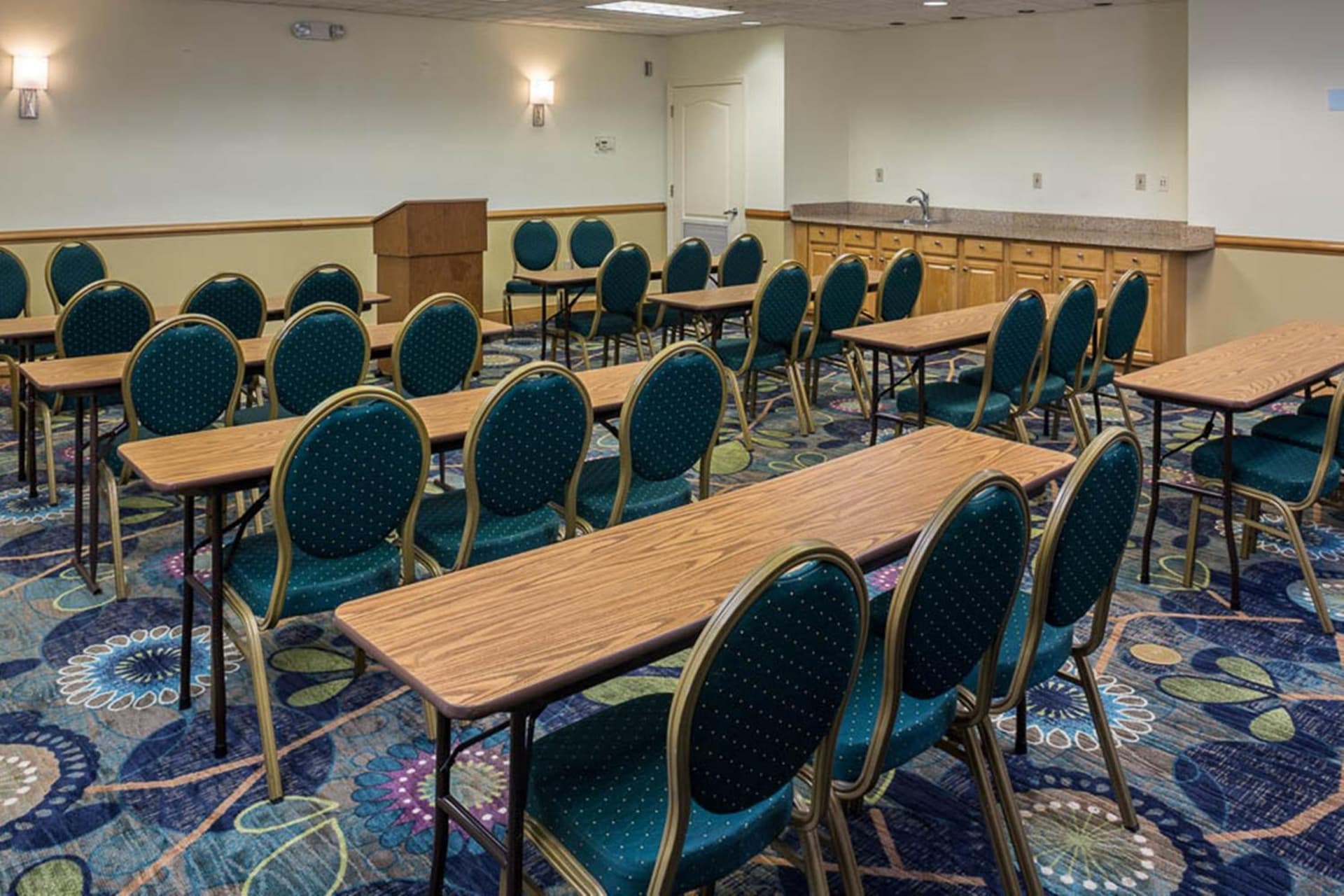 Holiday Inn Express - Clermont by IHG gallery photo in Clermont, FL — image 16