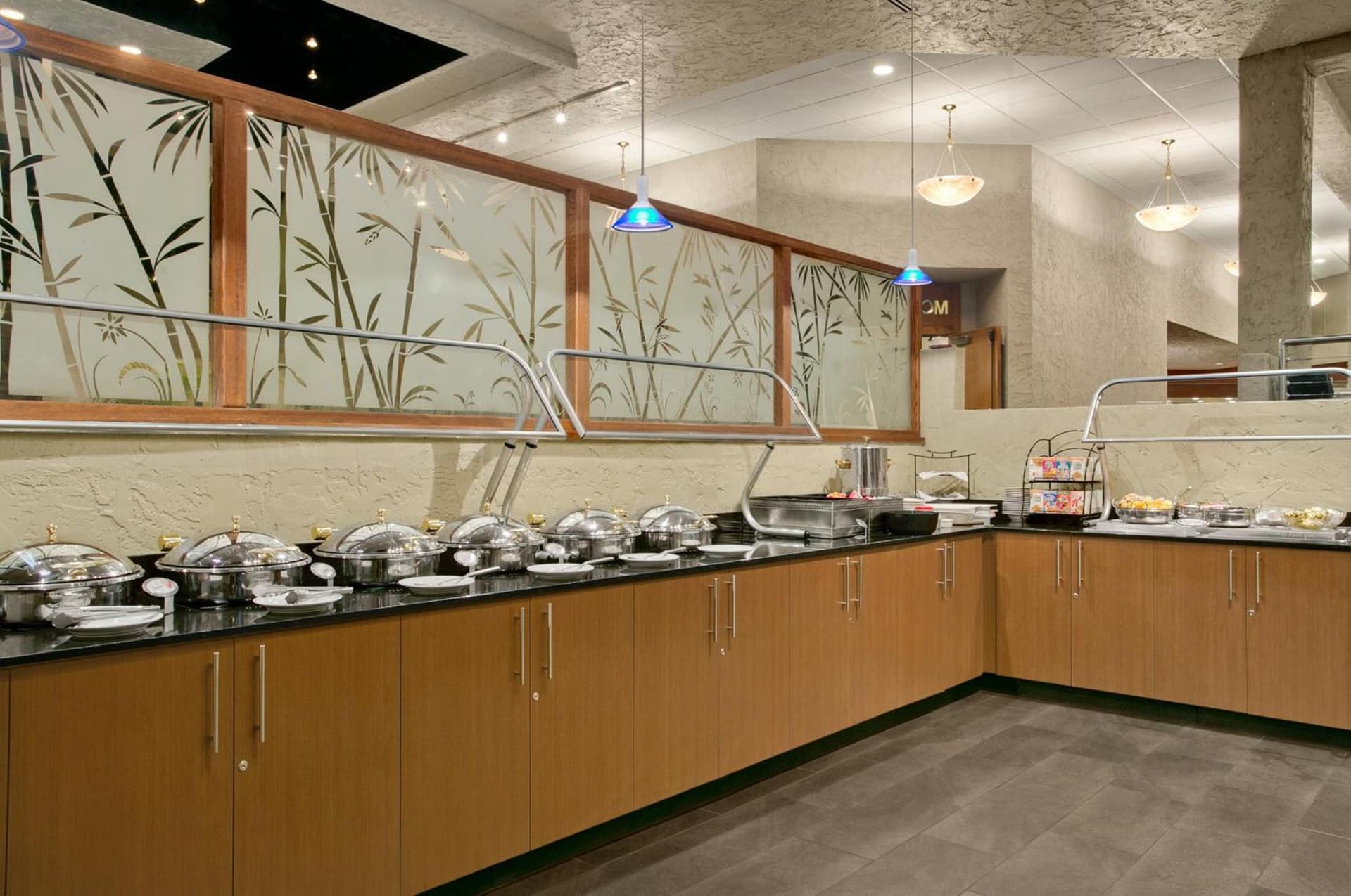 Crowne Plaza Columbus North - Worthington by IHG gallery photo in Columbus, OH — image 9